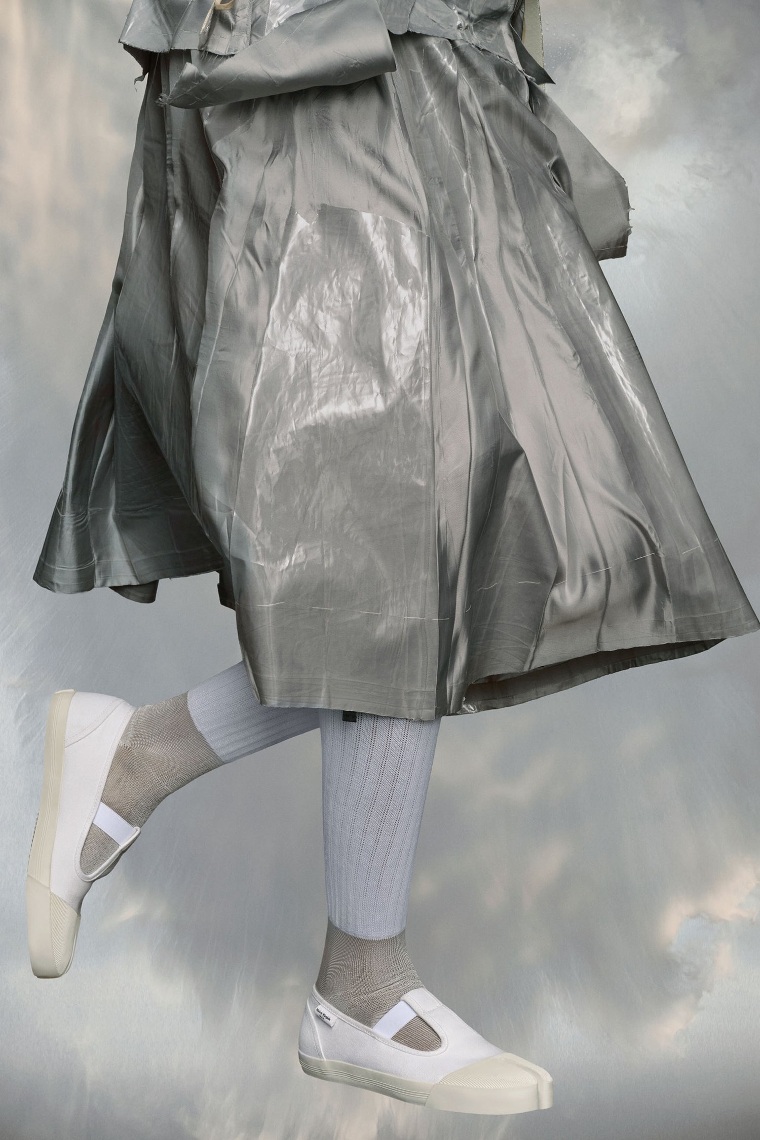 TABI ON THE DECK MARY-JANES IN WHITE, SS24