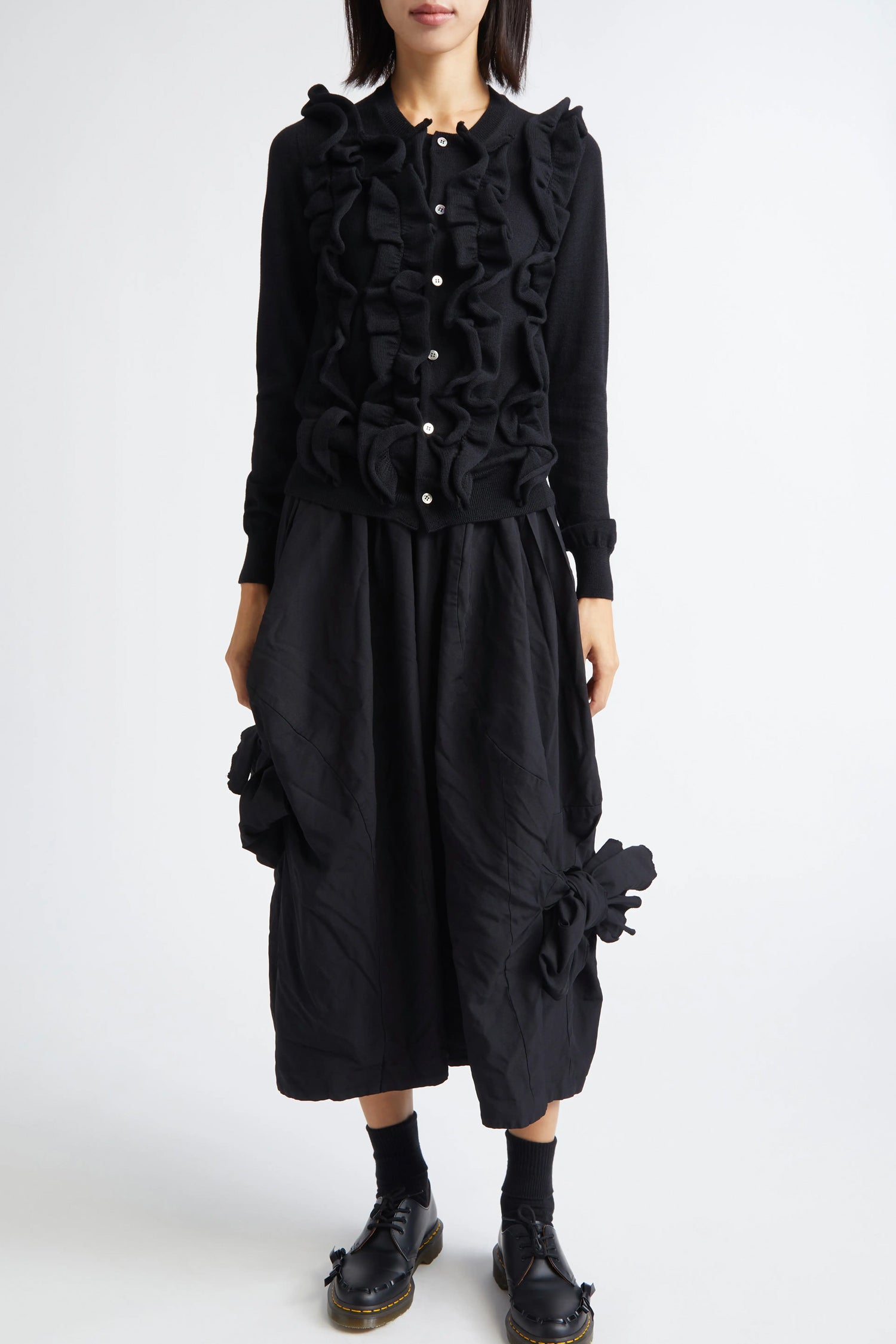 RUFFLE BUTTON-UP CARDIGAN IN BLACK , FW25