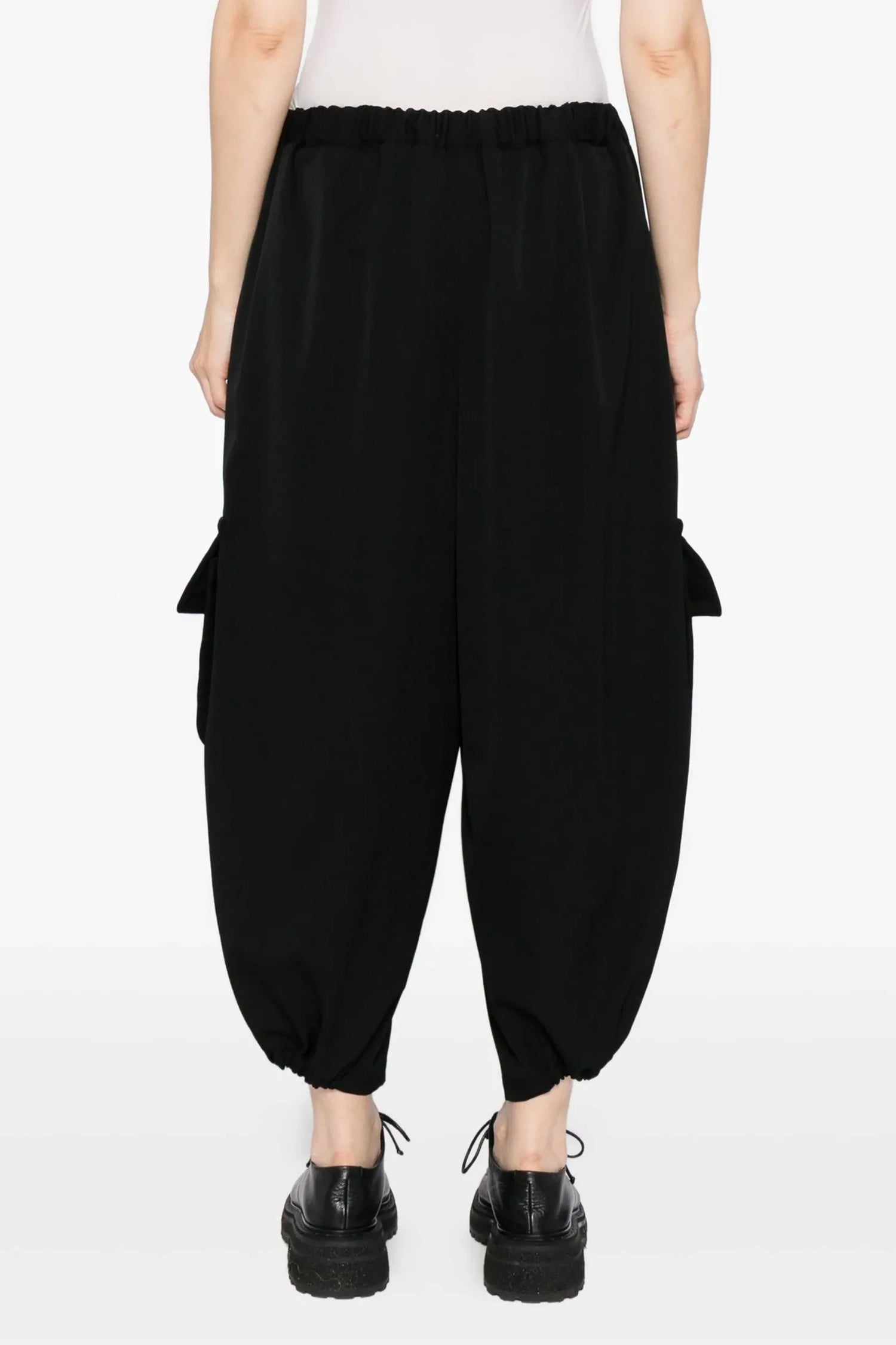 GATHERED CARGO POCKET PANT IN BLACK, FW25