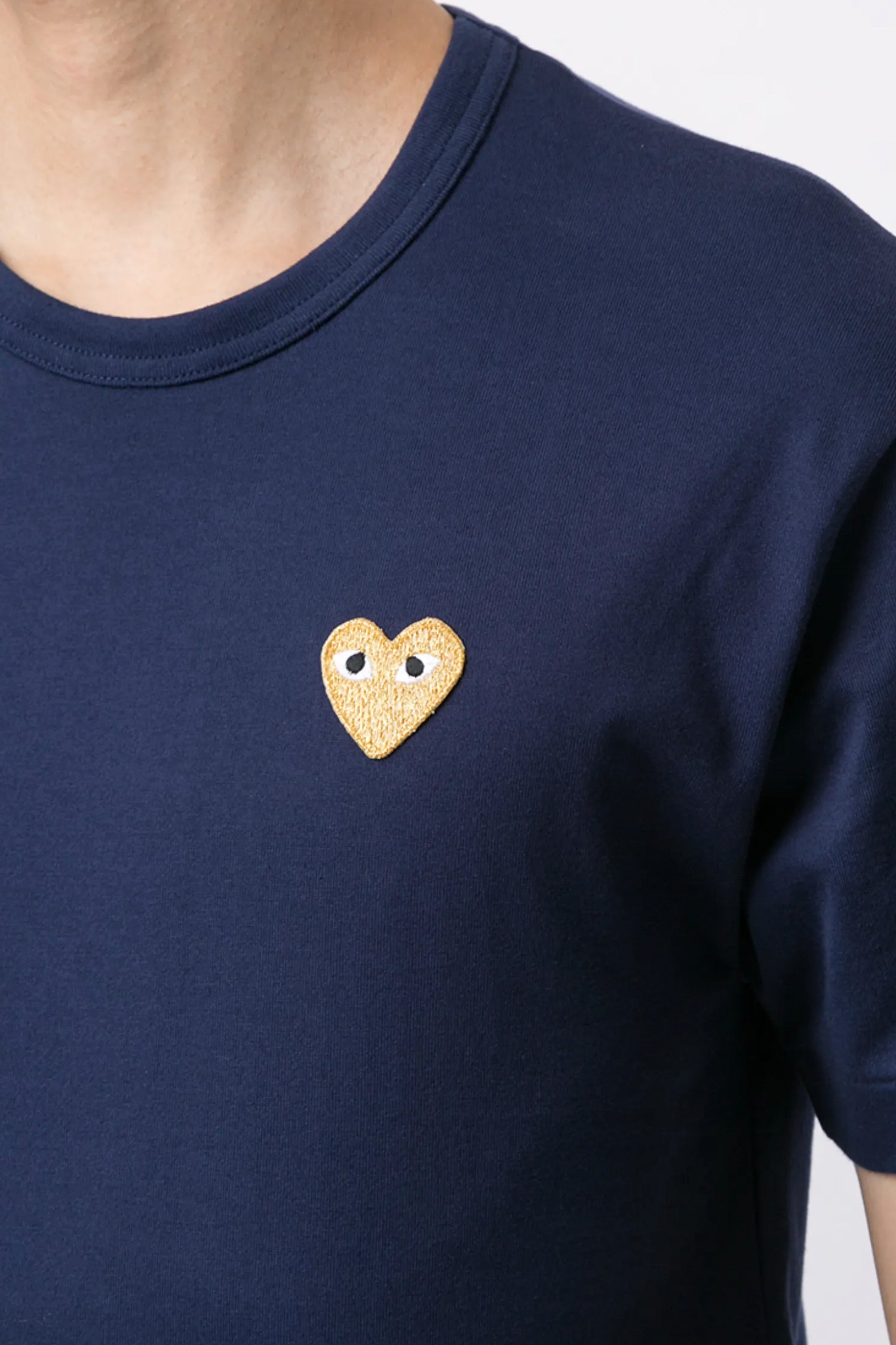 BLUE T SHIRT WITH GOLD HEART, SS25