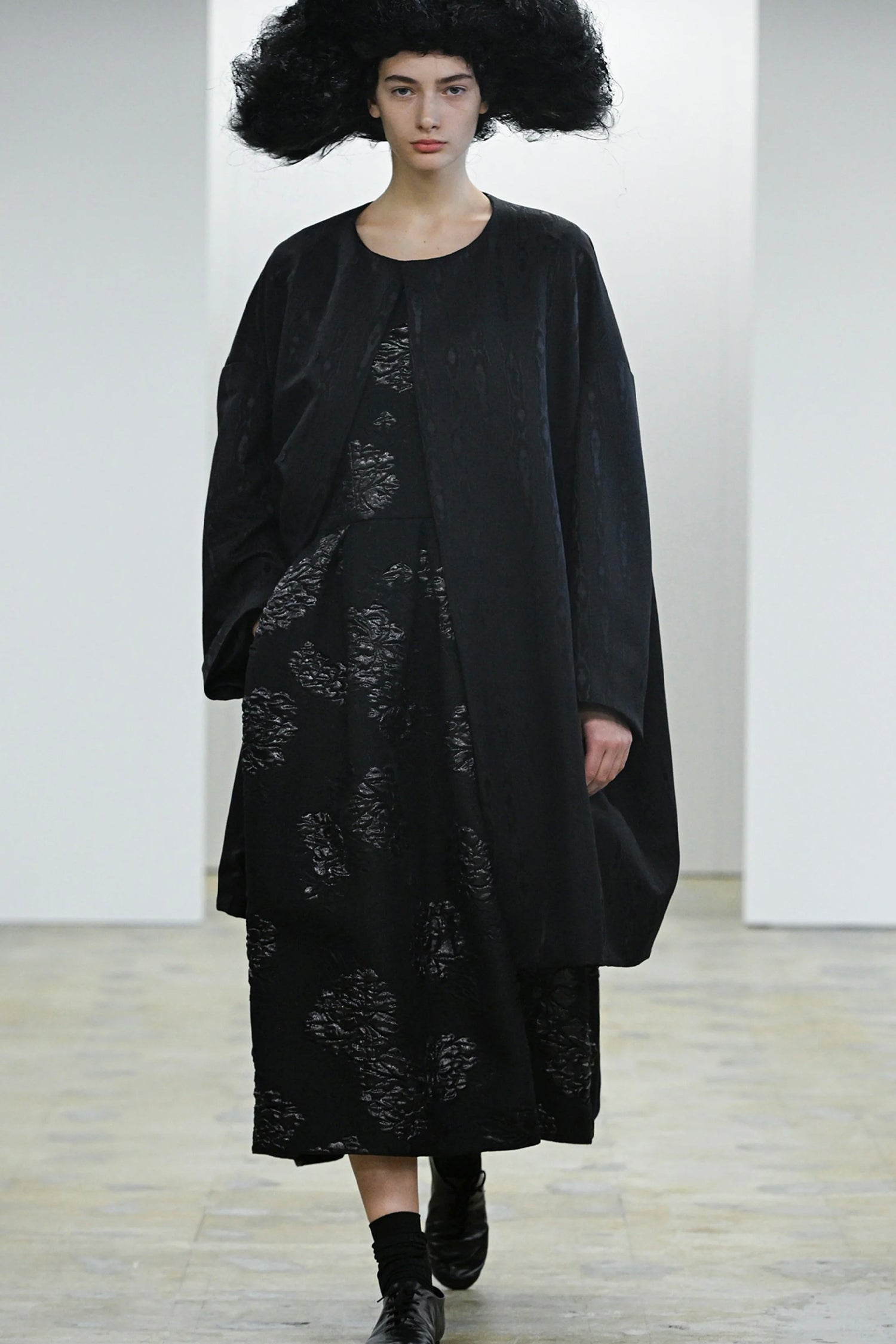MOIRE PATTERN COAT IN BLACK, SS25