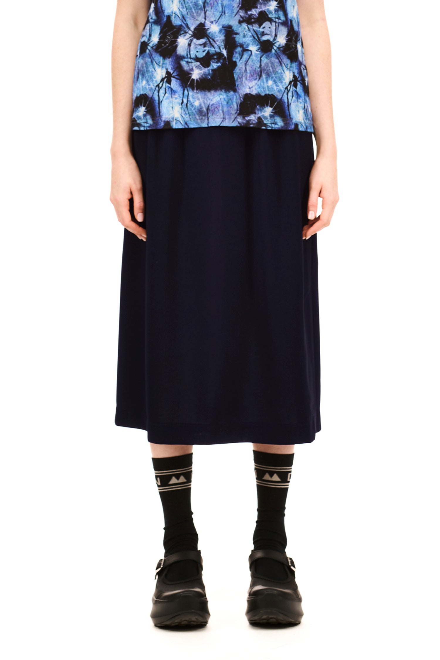 FOREVER SKIRT IN NAVY, SS26