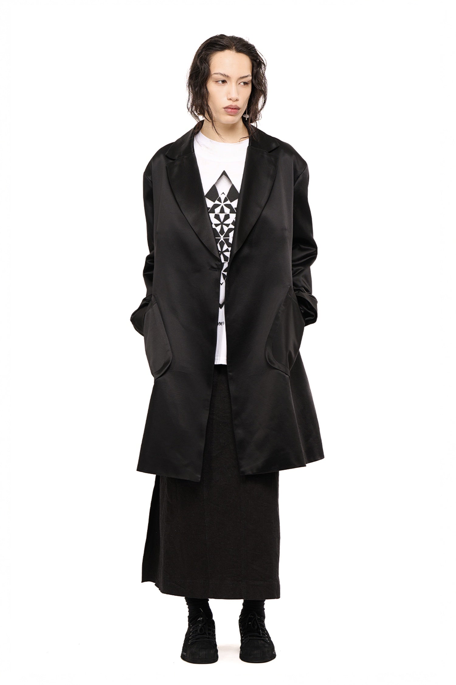 AFTER-PARTY COAT IN BLACK SATEEN, AW26