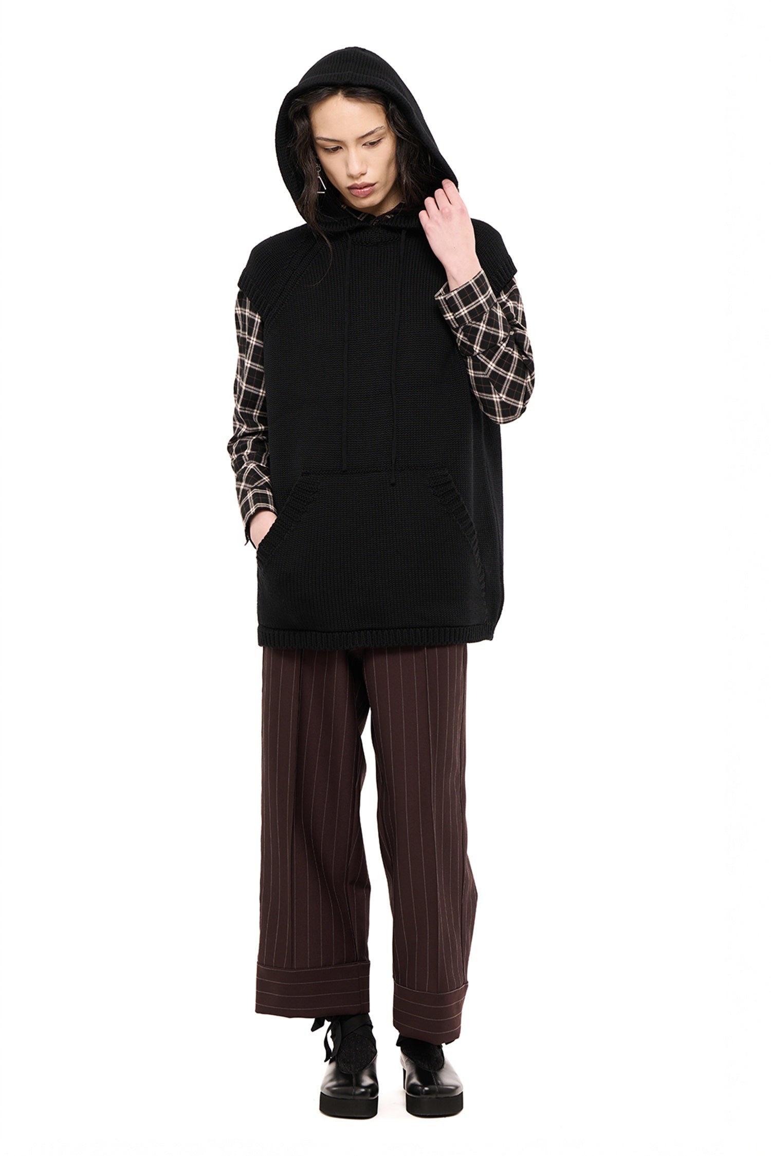 CHILL ZONE HOODIE IN BLACK, AW26