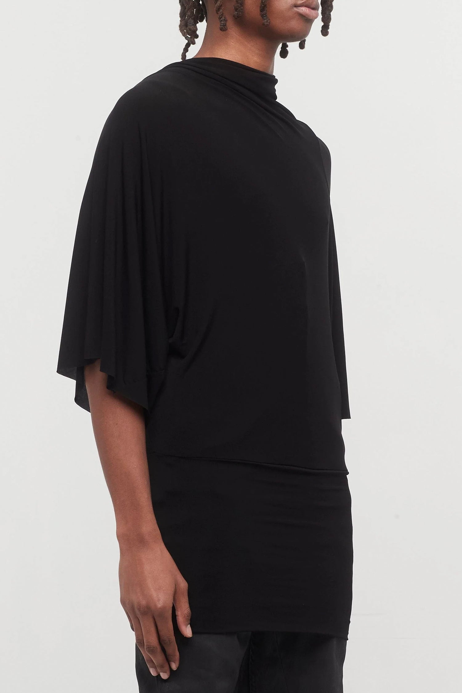 CYLINDER TOP IN BLACK, SS24