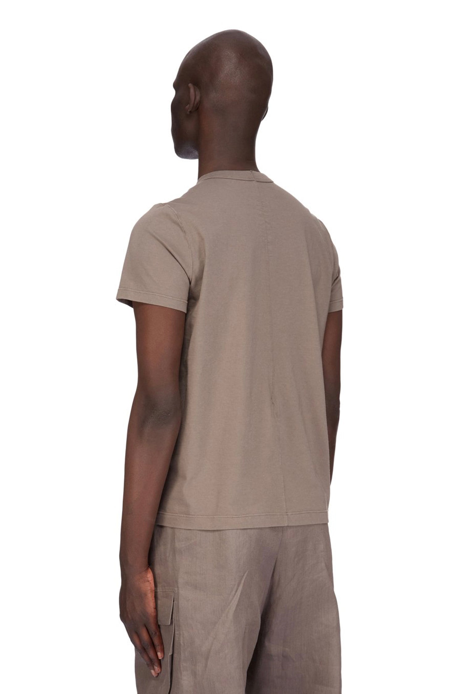 SHORT LEVEL T IN DUST, SS24