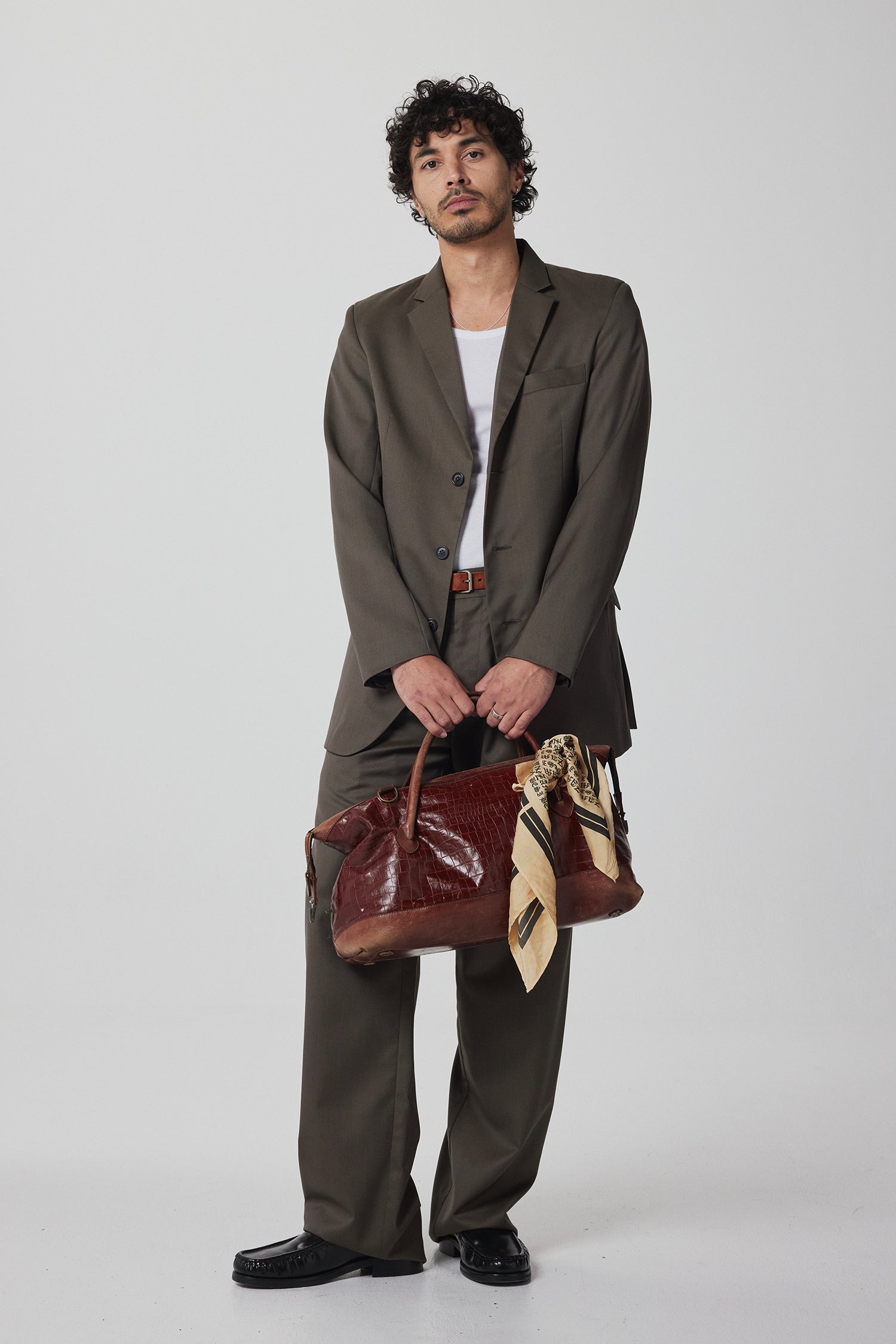 THE DIRECTOR IN FLAXSEED, SS26