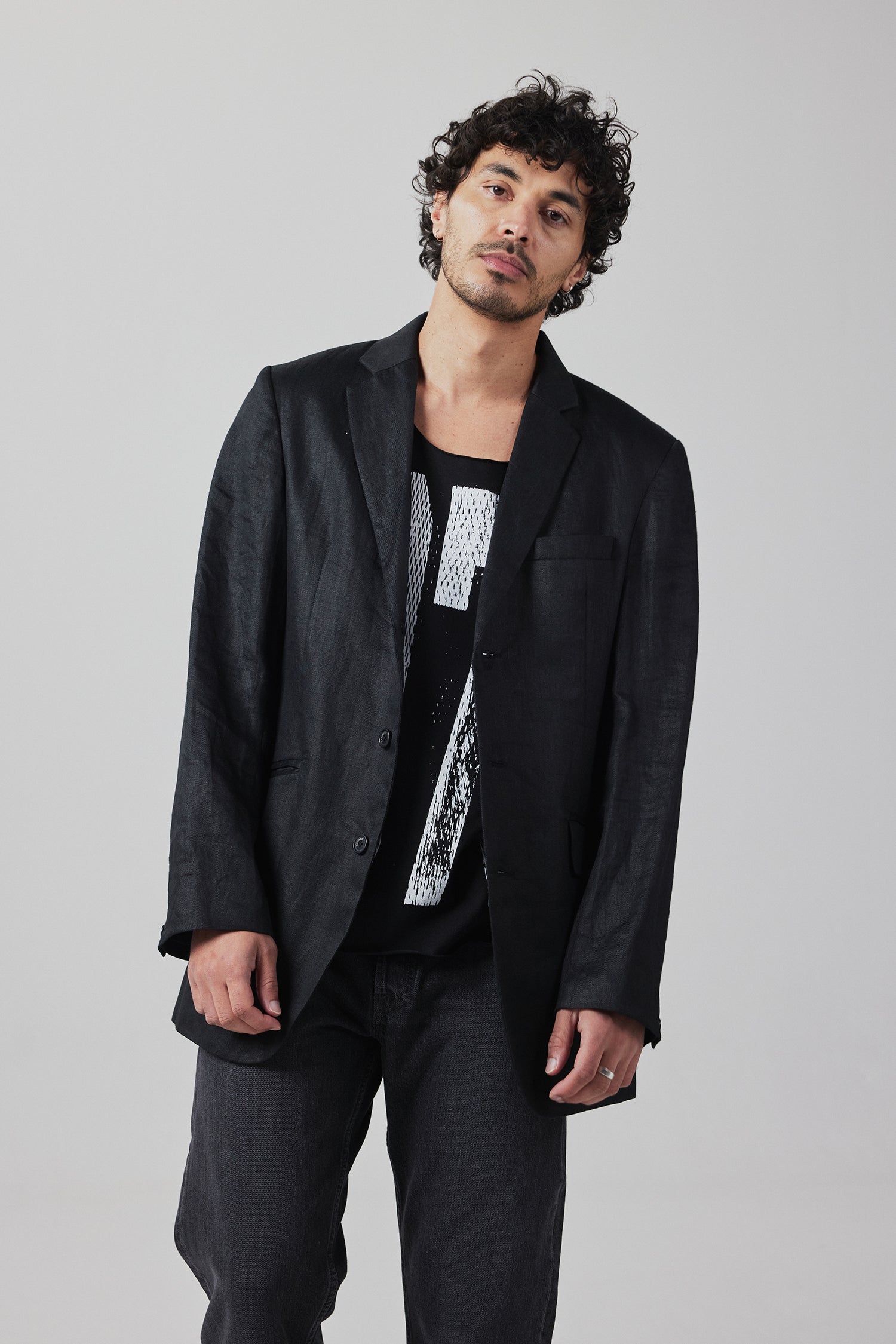 THE DIRECTOR IN GLAZE, SS26