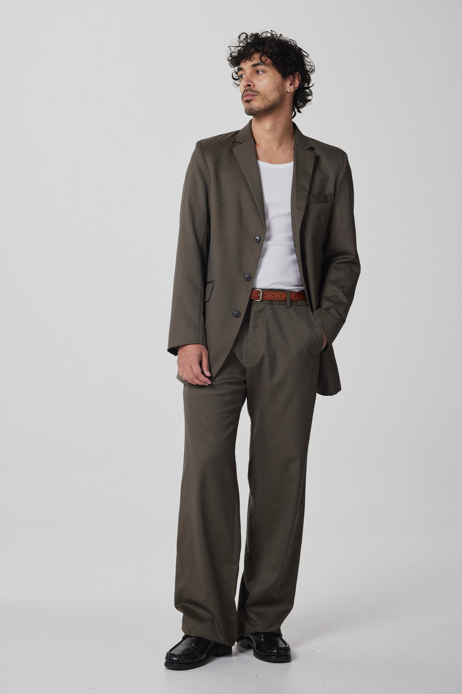 THE DIRECTOR IN FLAXSEED, SS26