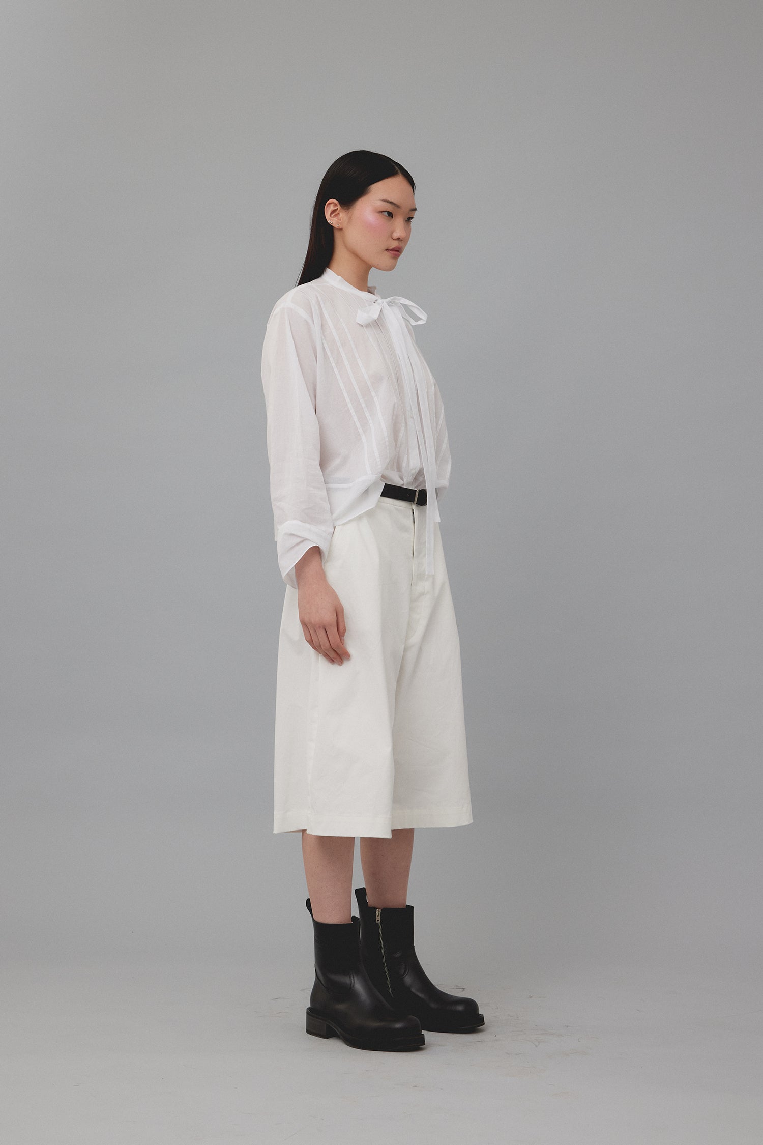 MEMOIR IN WHITE, SS26