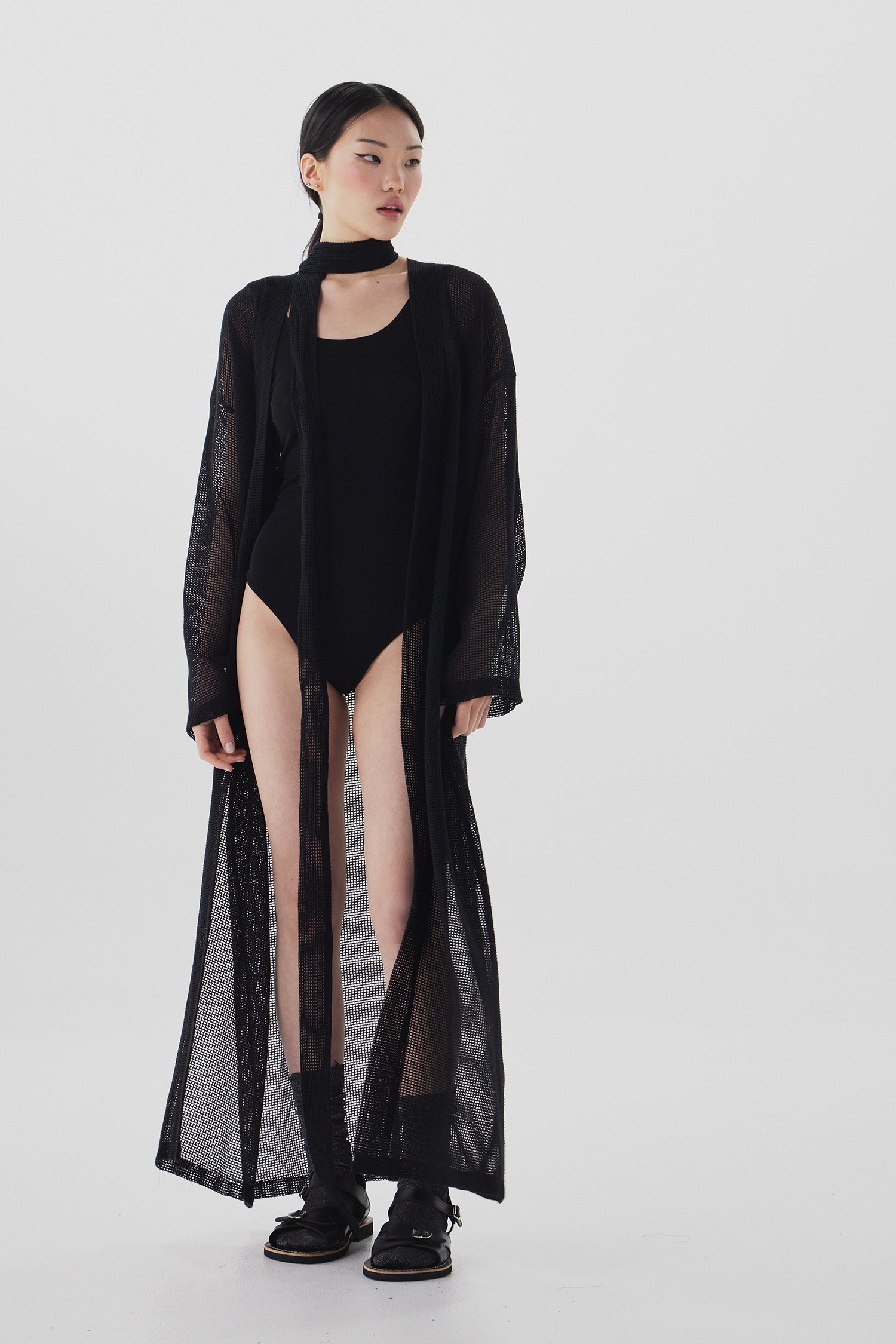 RESORT IN BLACKNET, SS26