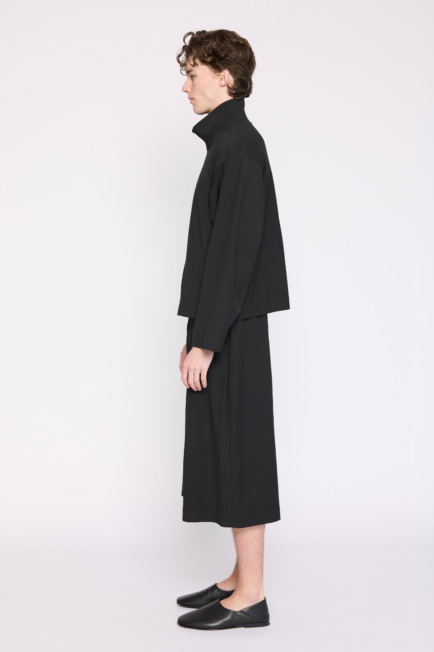 DOMAIN IN DEEP BLACK, SS27