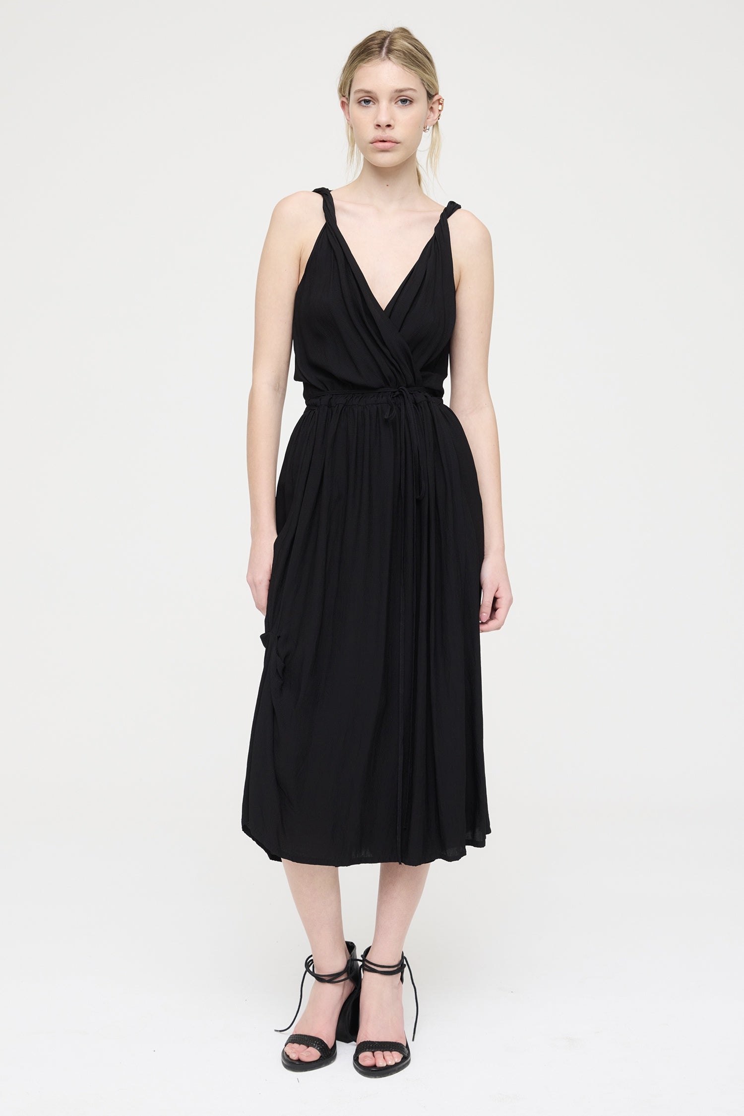 POETIC IN EMBOSS, SS27