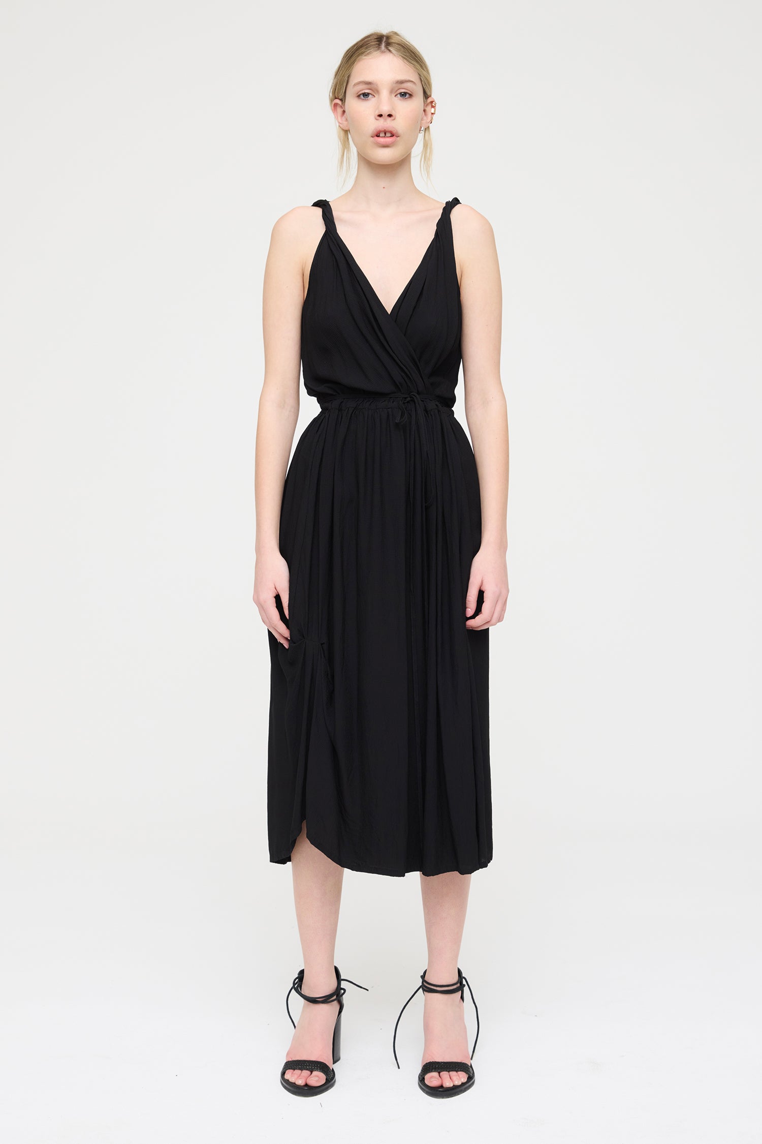 POETIC IN EMBOSS, SS27