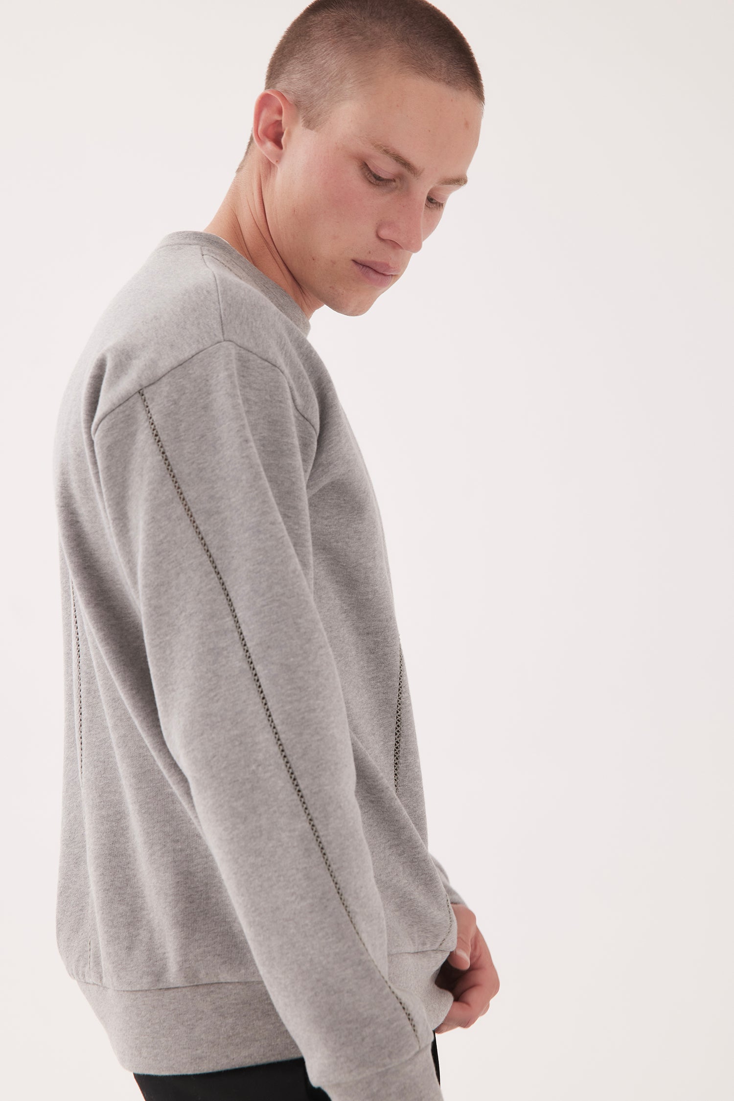 PANEL SWEAT IN CEMENT, W25