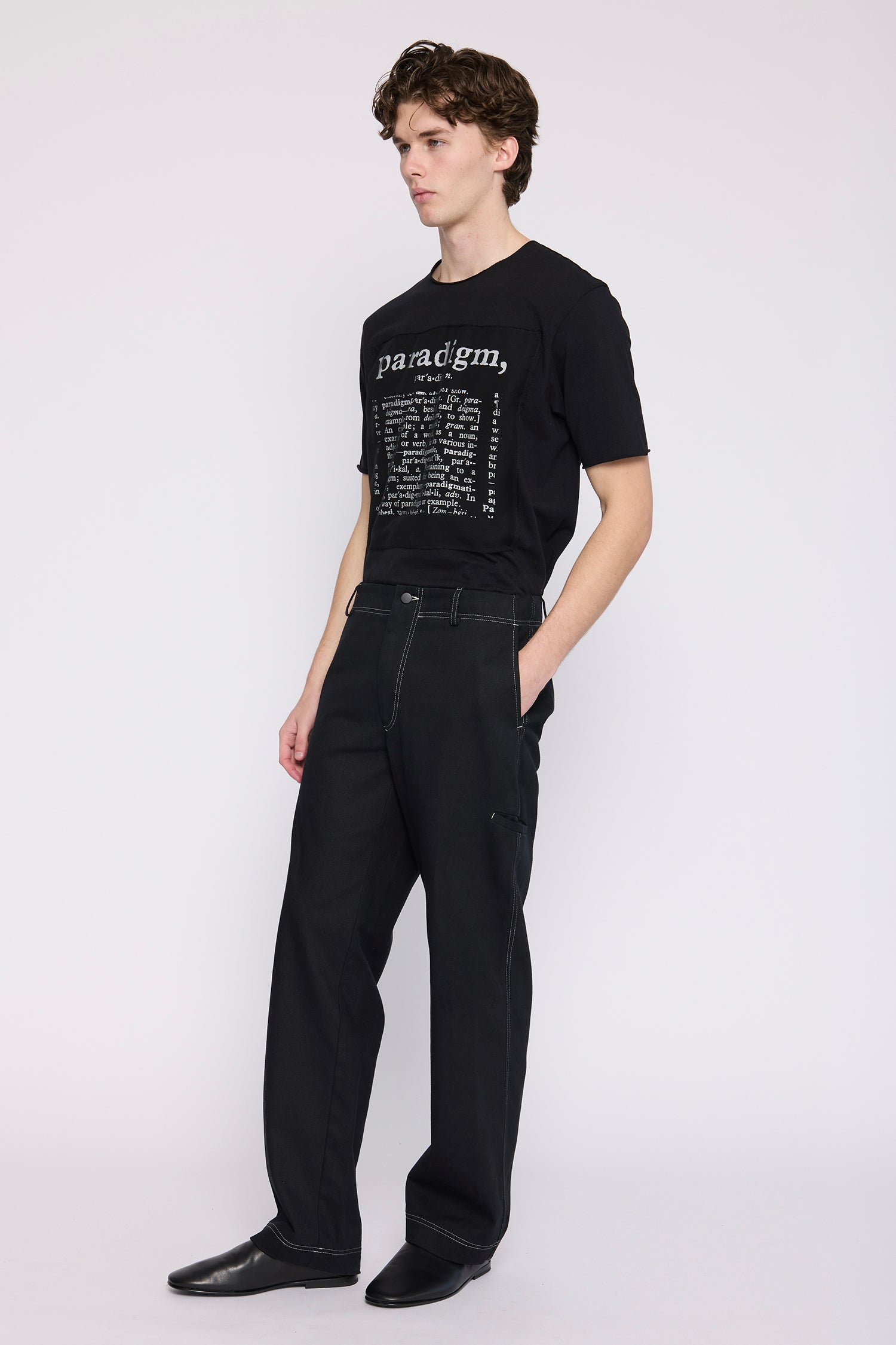 PARADIGM SS TEE IN BLACK