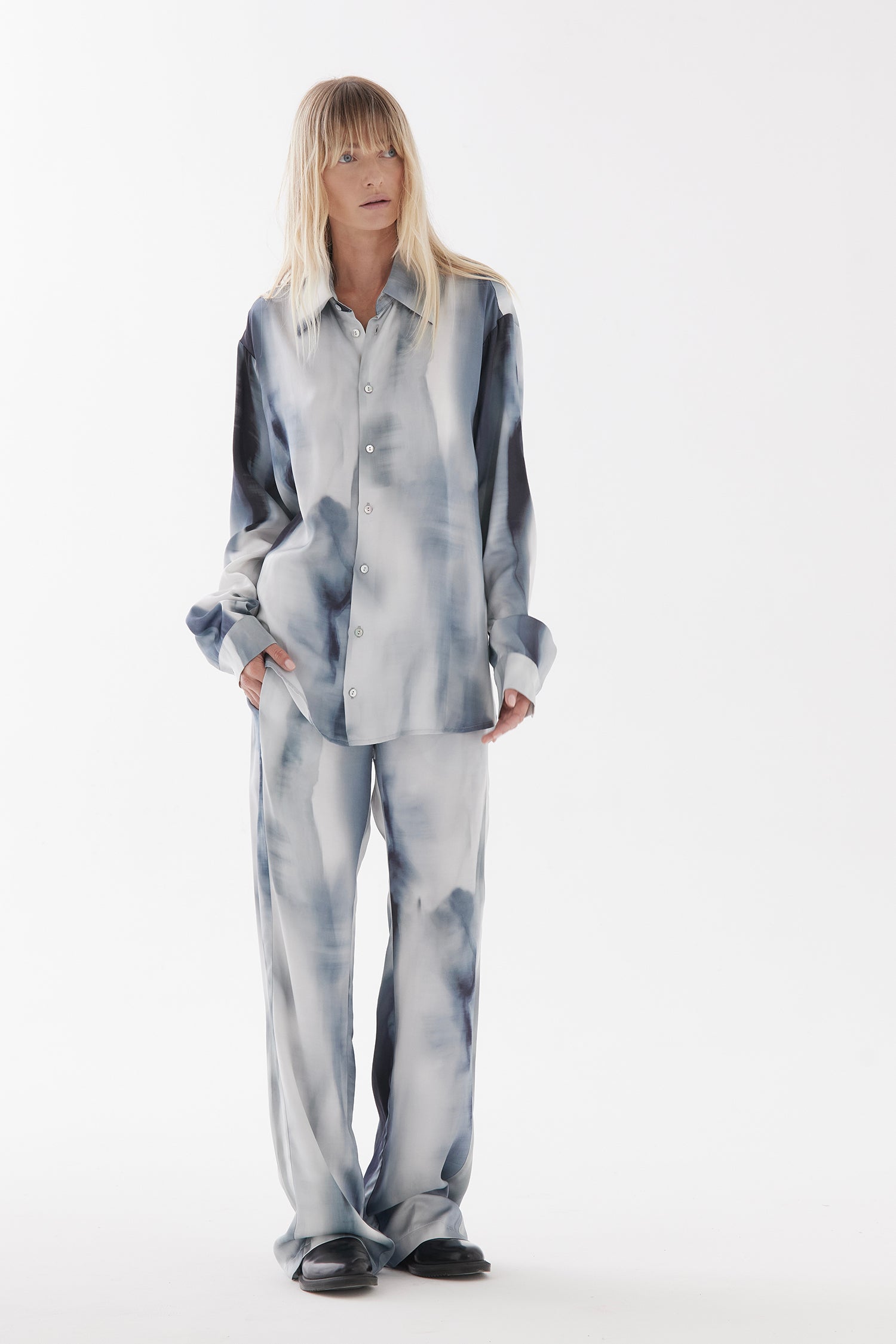 RELAX IN ARCTIC, W25