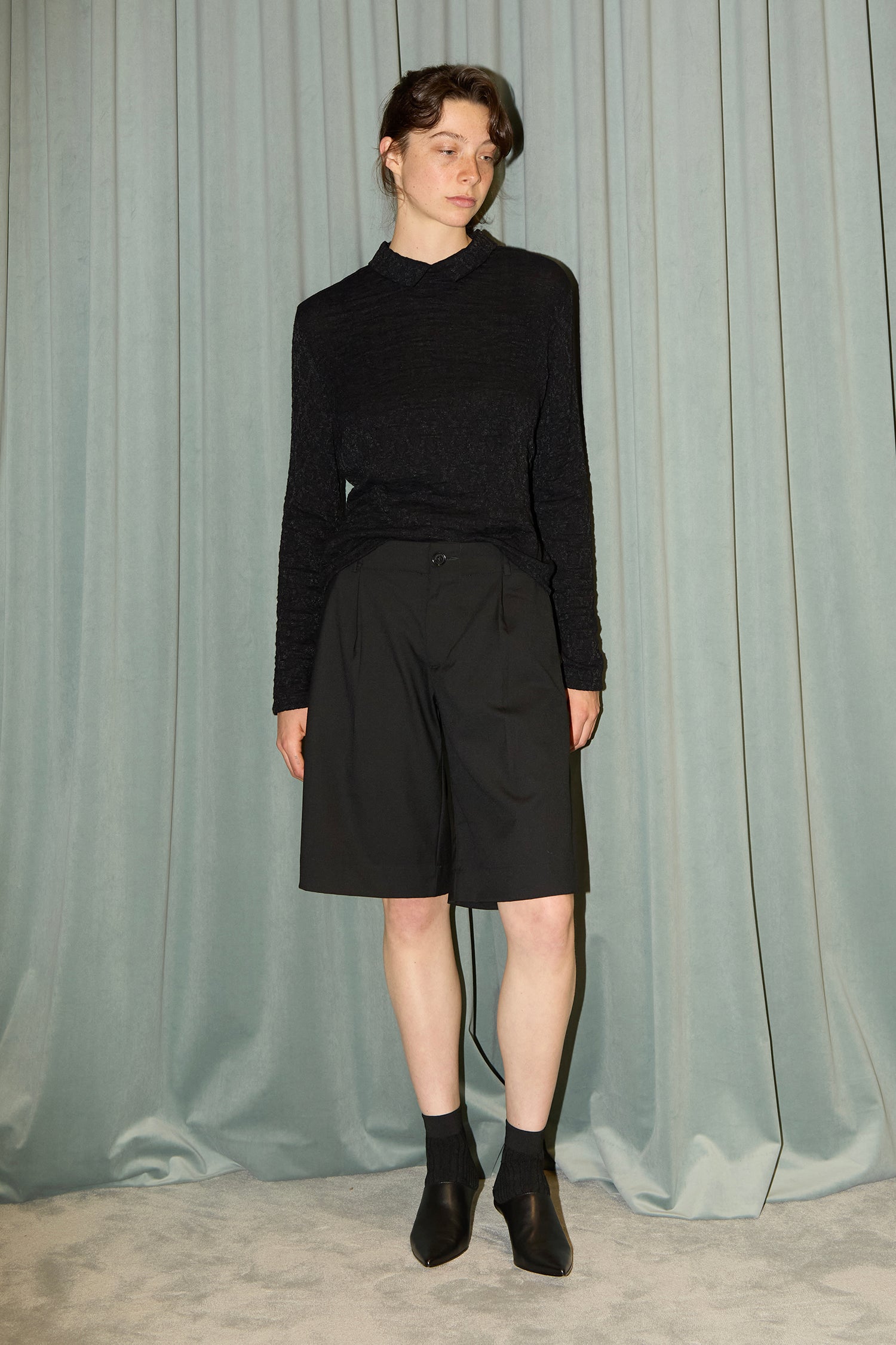 COLLEGE SHORT IN SUITBLACK, AW26