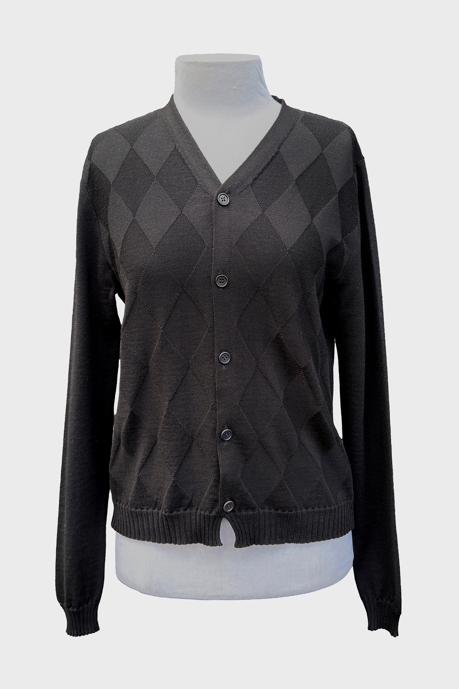 DIAMOND MERINO CARDI IN BLACK, AW26