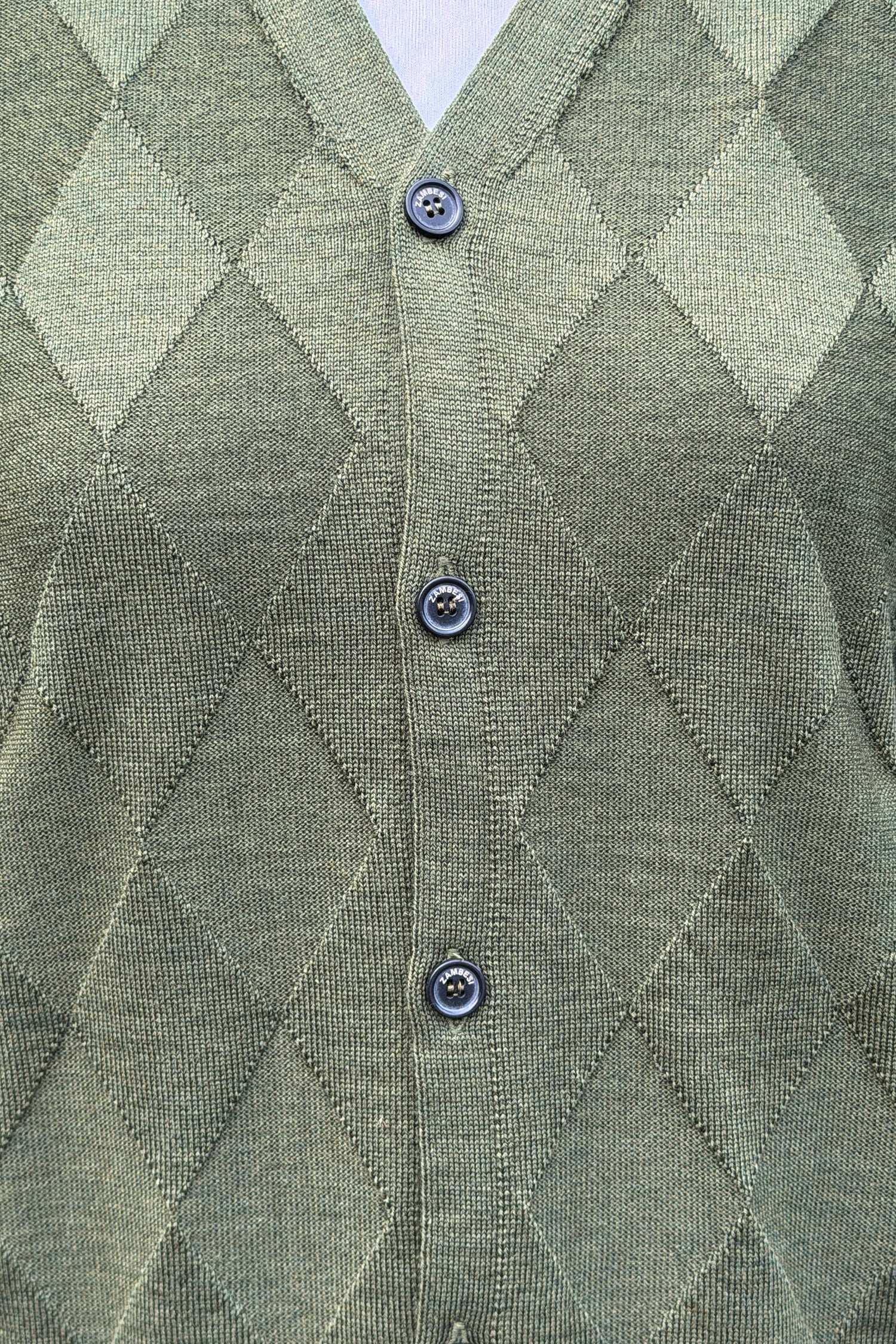 DIAMOND MERINO CARDI IN OLIVE, AW26