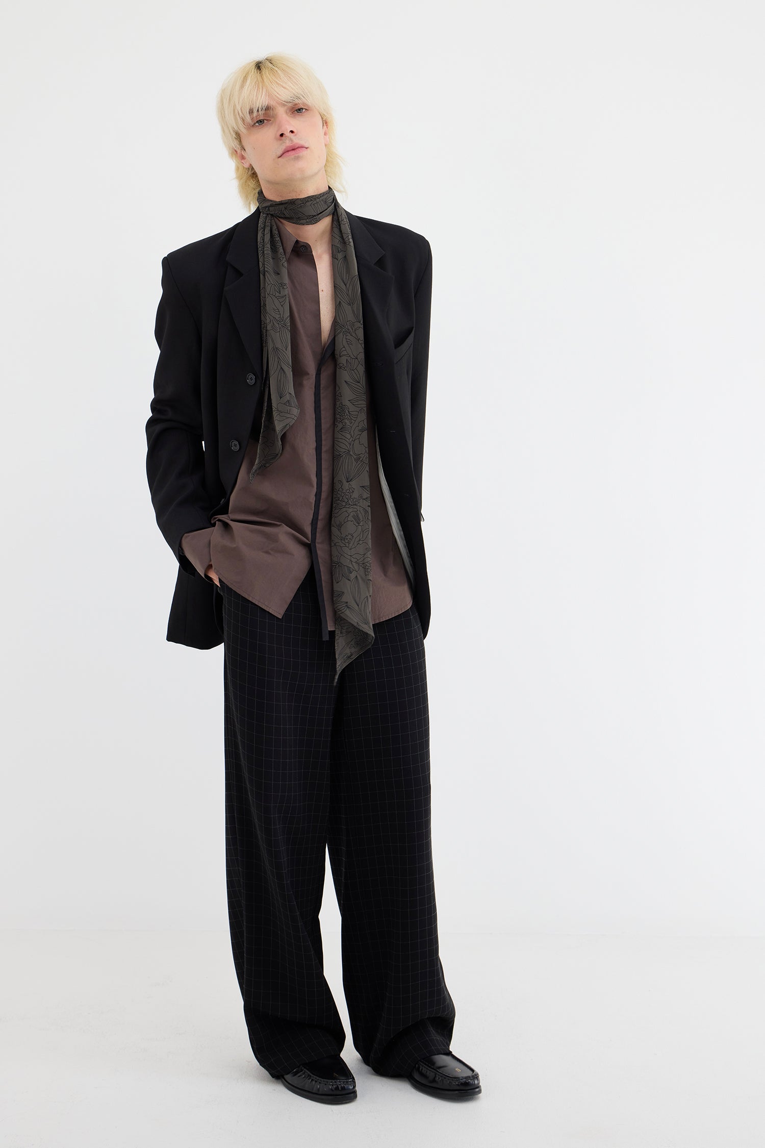 HENDRIX IN LEAF, AW26