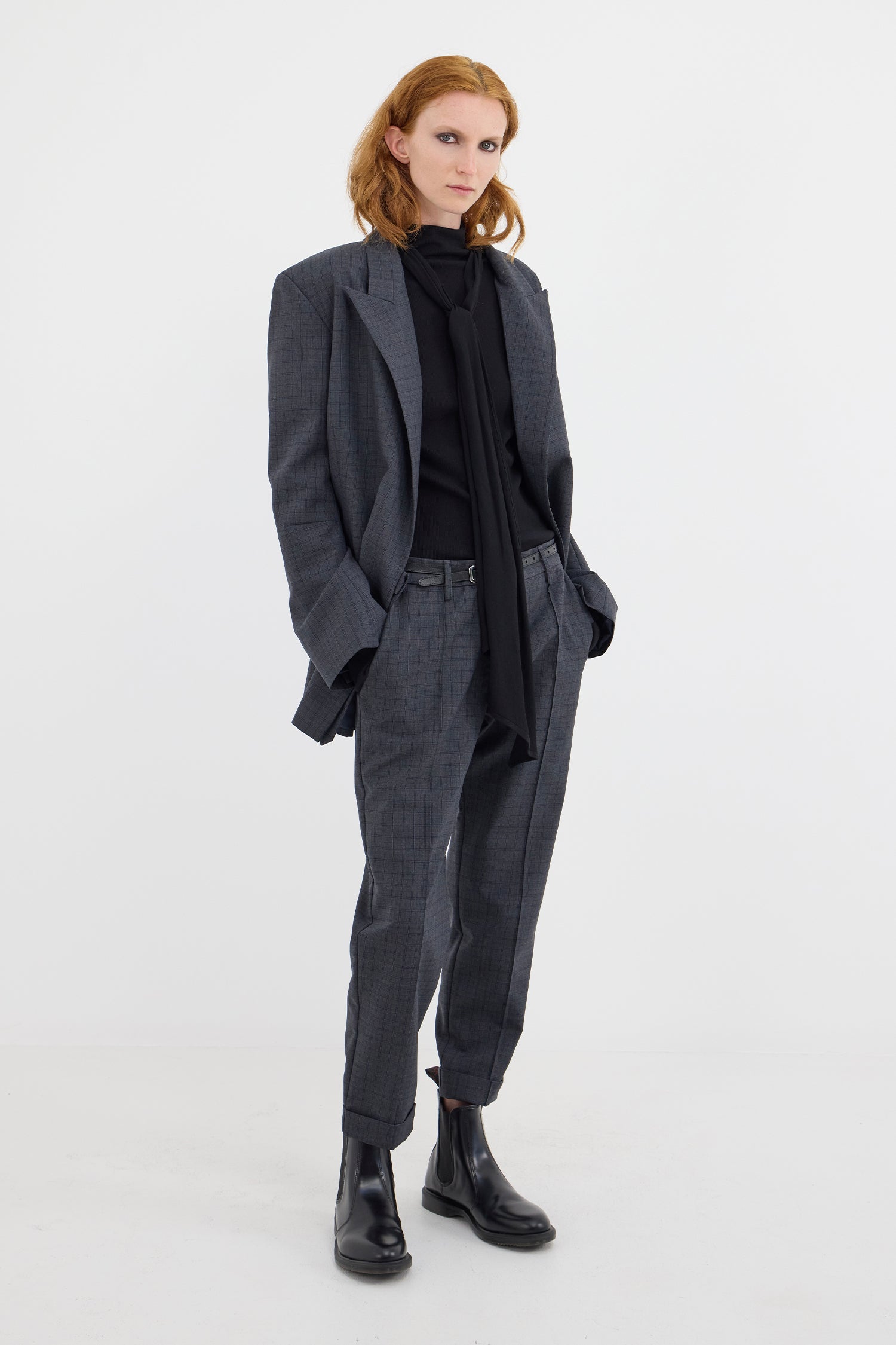 INTERVIEW IN GRAYCHECK, AW26