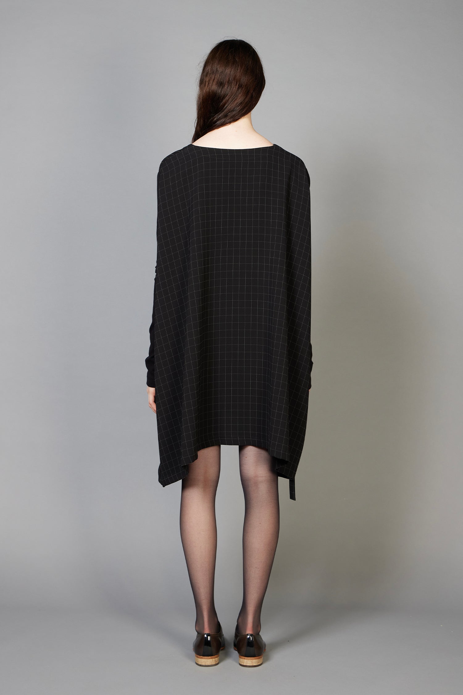 LINEDANCE IN BLACKSQUARE, AW26