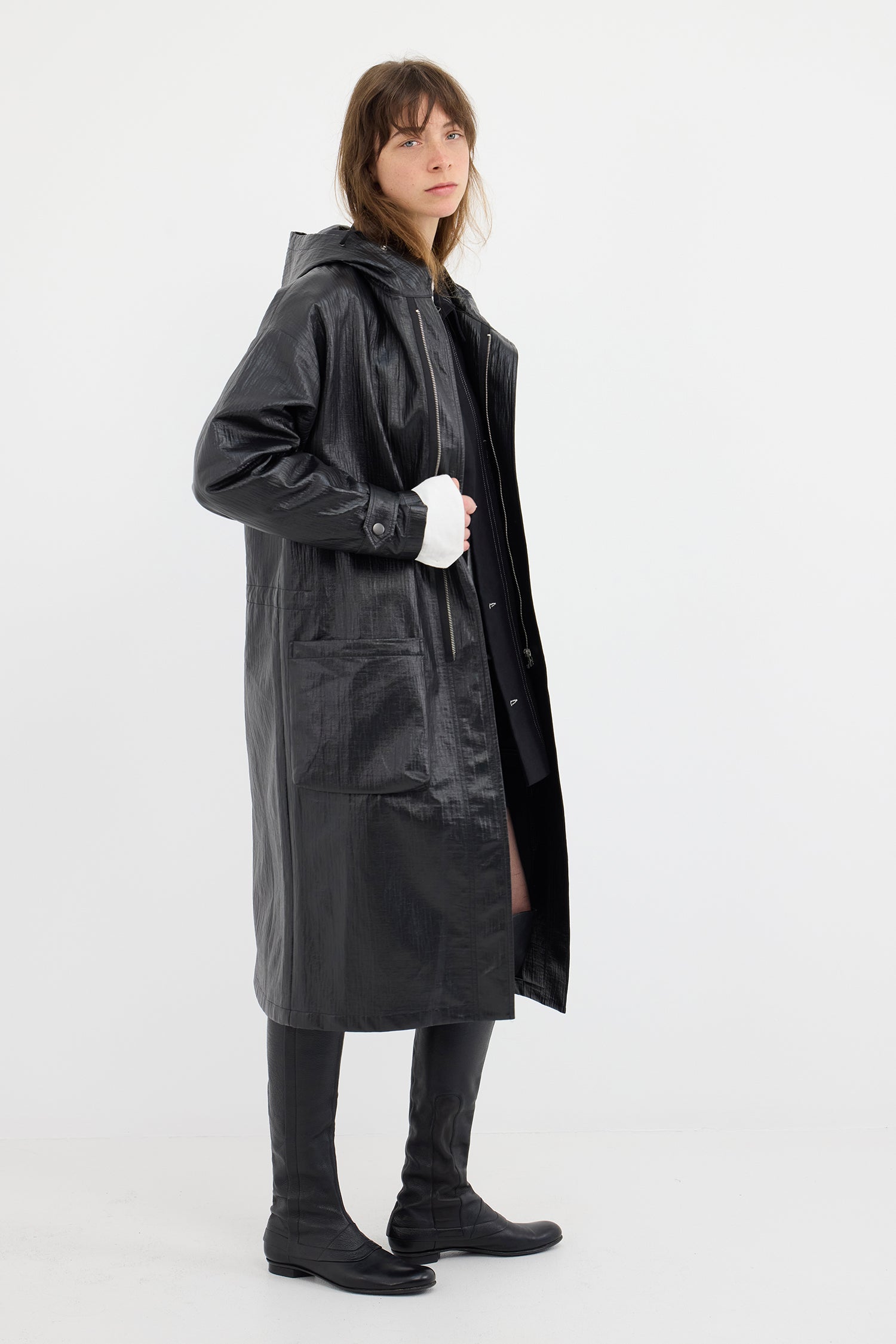 PARKA IN BITUMEN (UNISEX), AW26
