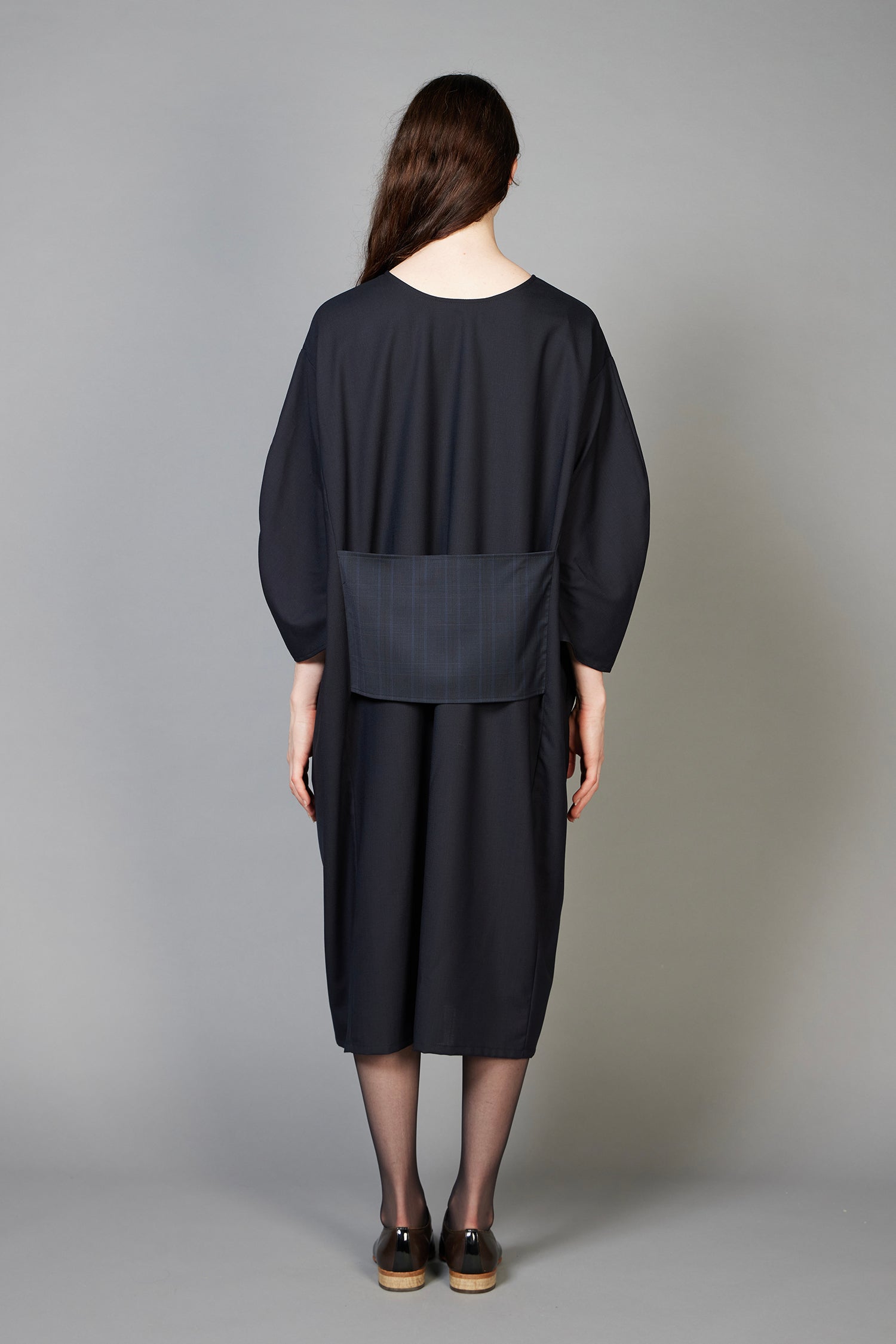 SASHE IN DARK NAVY, AW26