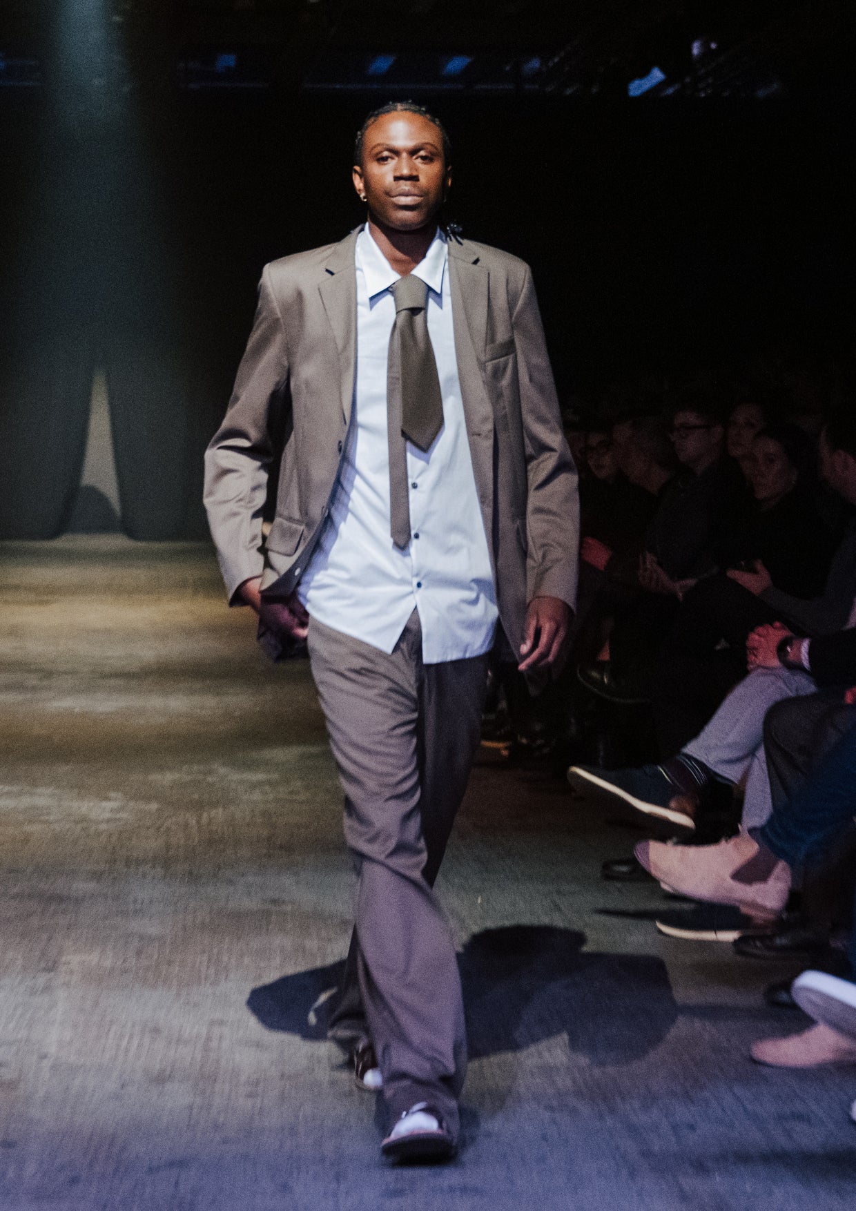 NECK TIE IN FLAXSEED, S26