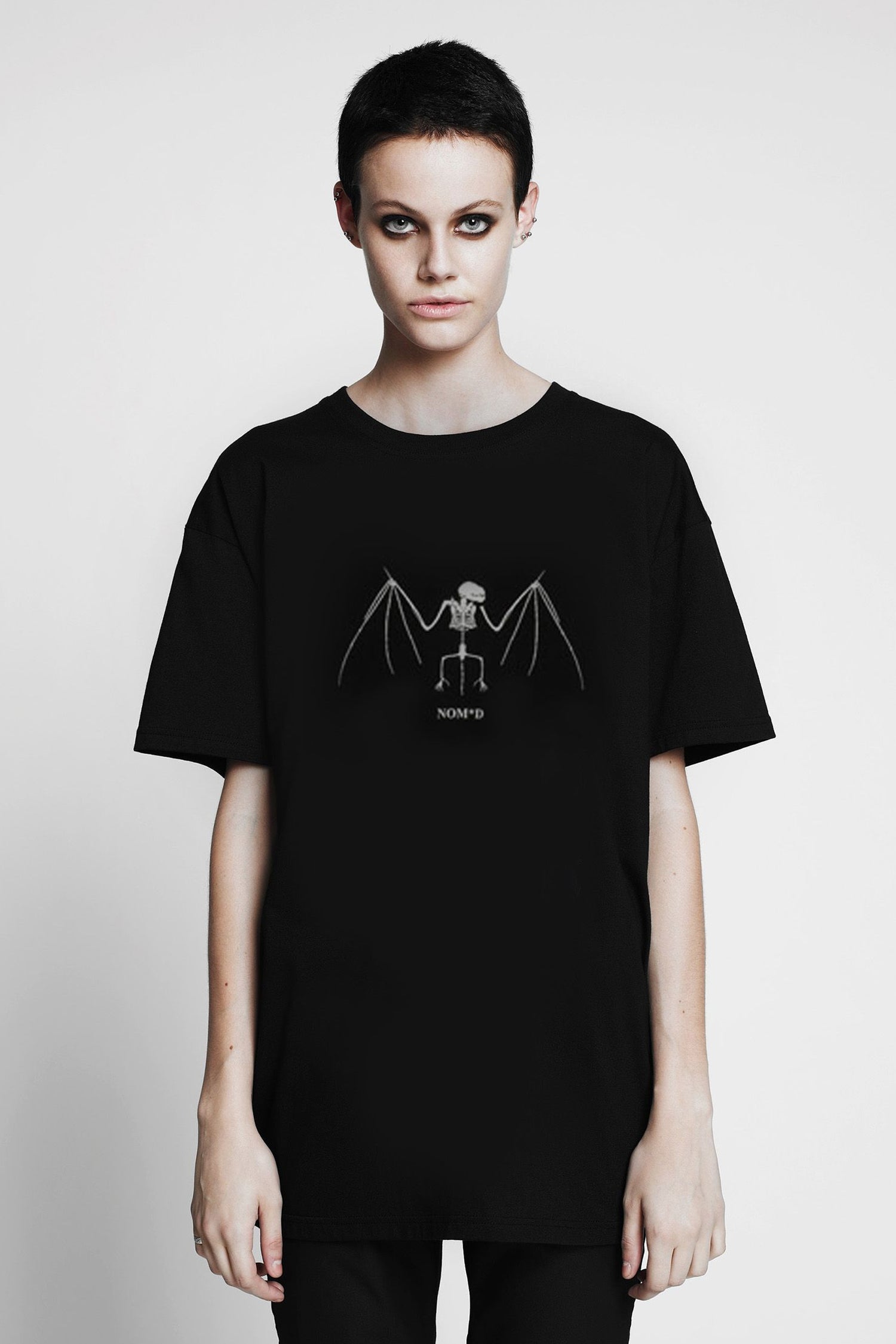 BAT SKELETON TEE