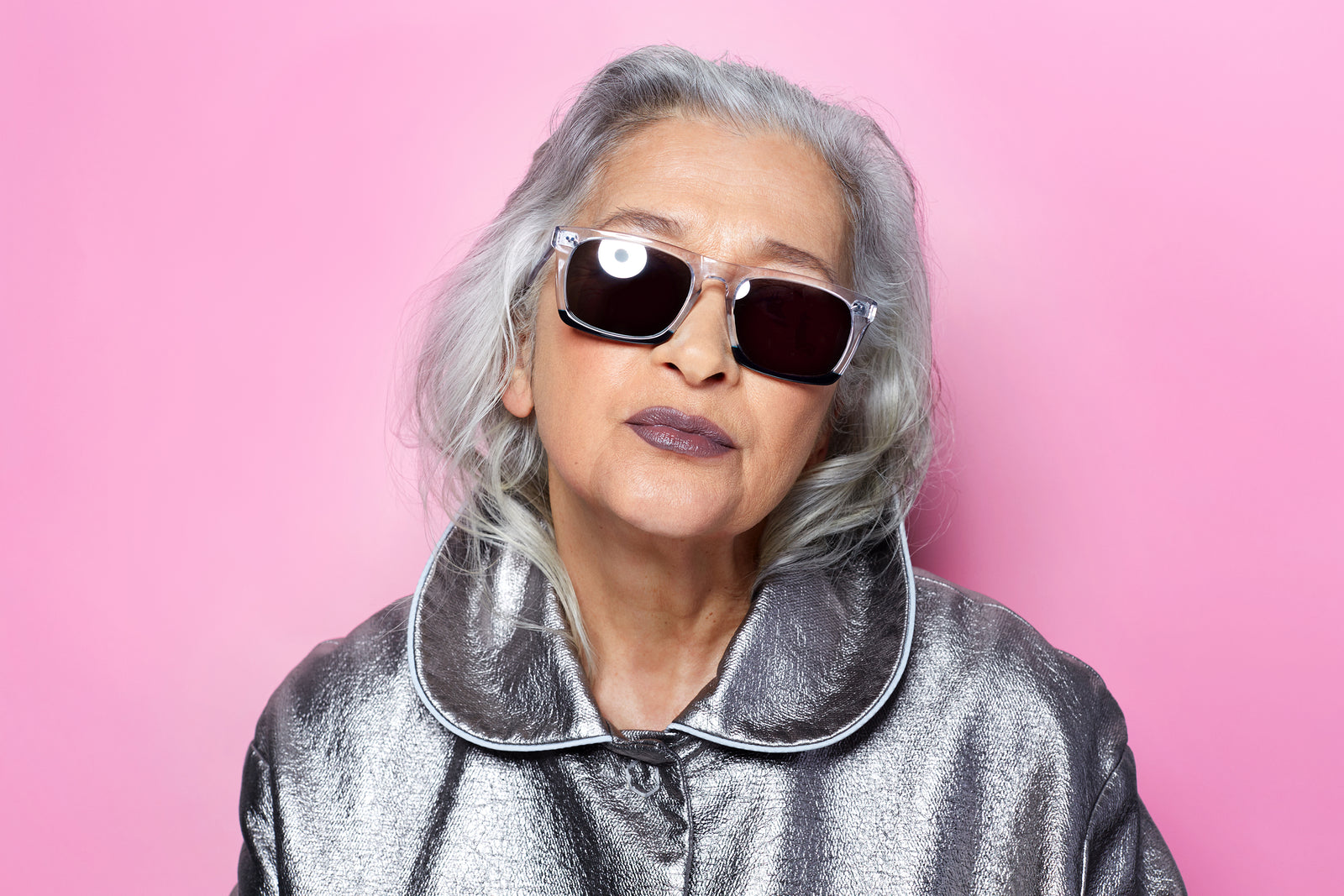 YOLO, LET'S LIPSTICK!