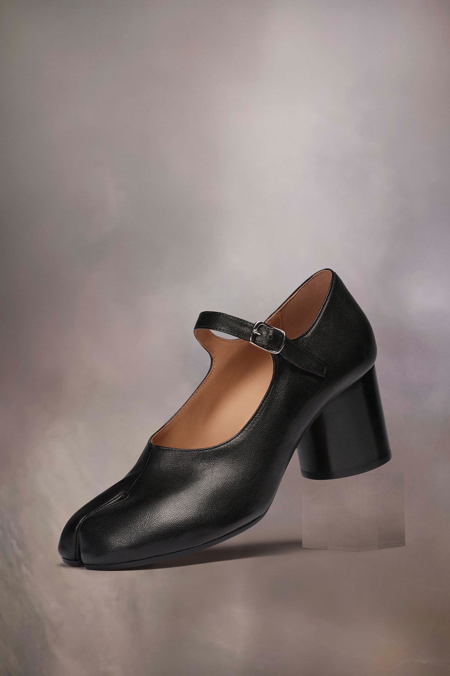 TABI MARY JANES IN BLACK SS24 Zambesi Store