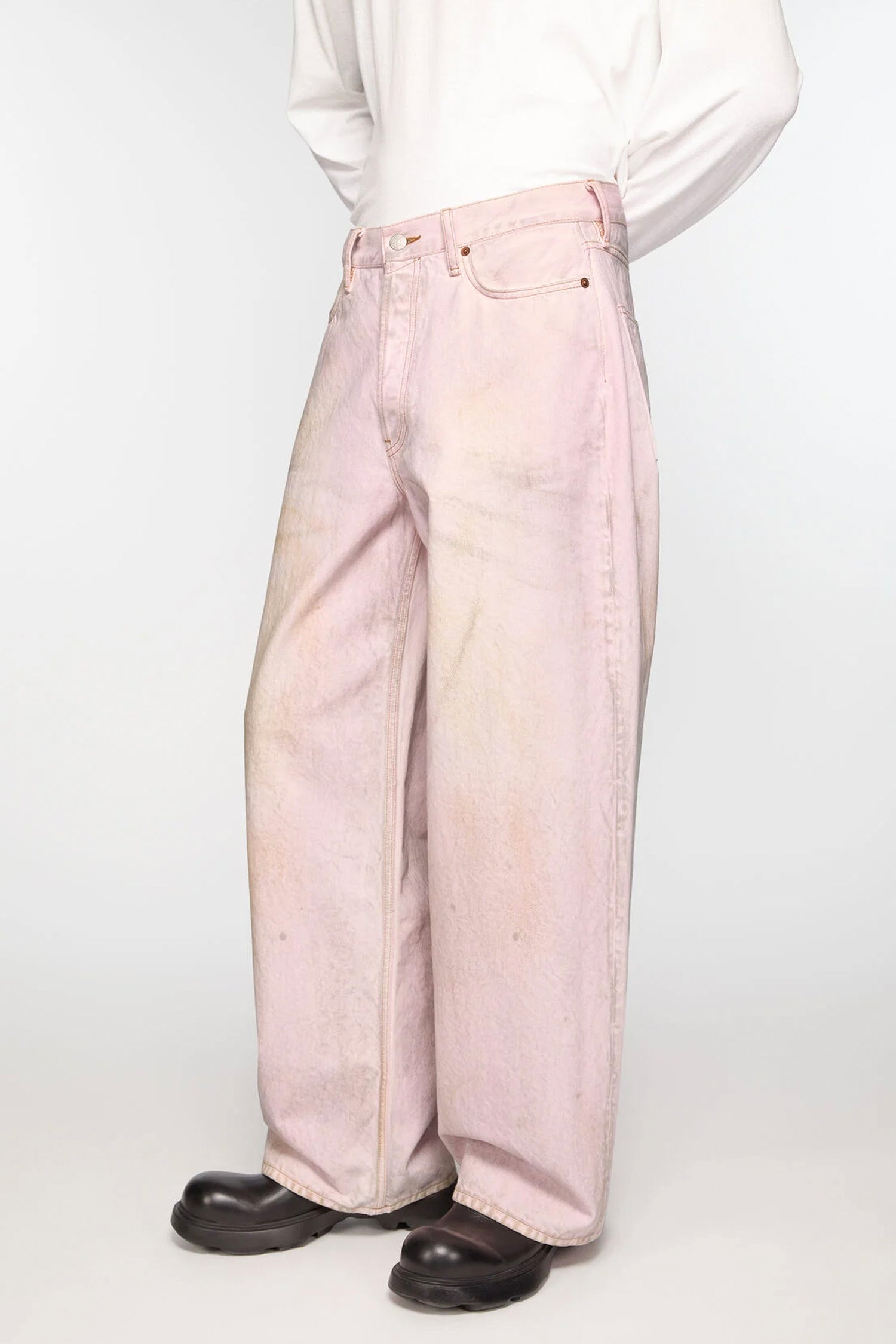 1981 U TRAFFIC JEANS IN PINK, FW25