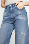 2022 JEANS IN VINTAGE BLUE, FW25