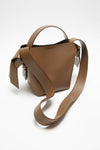 MUSUBI MINI IN CAMEL BROWN, FW25