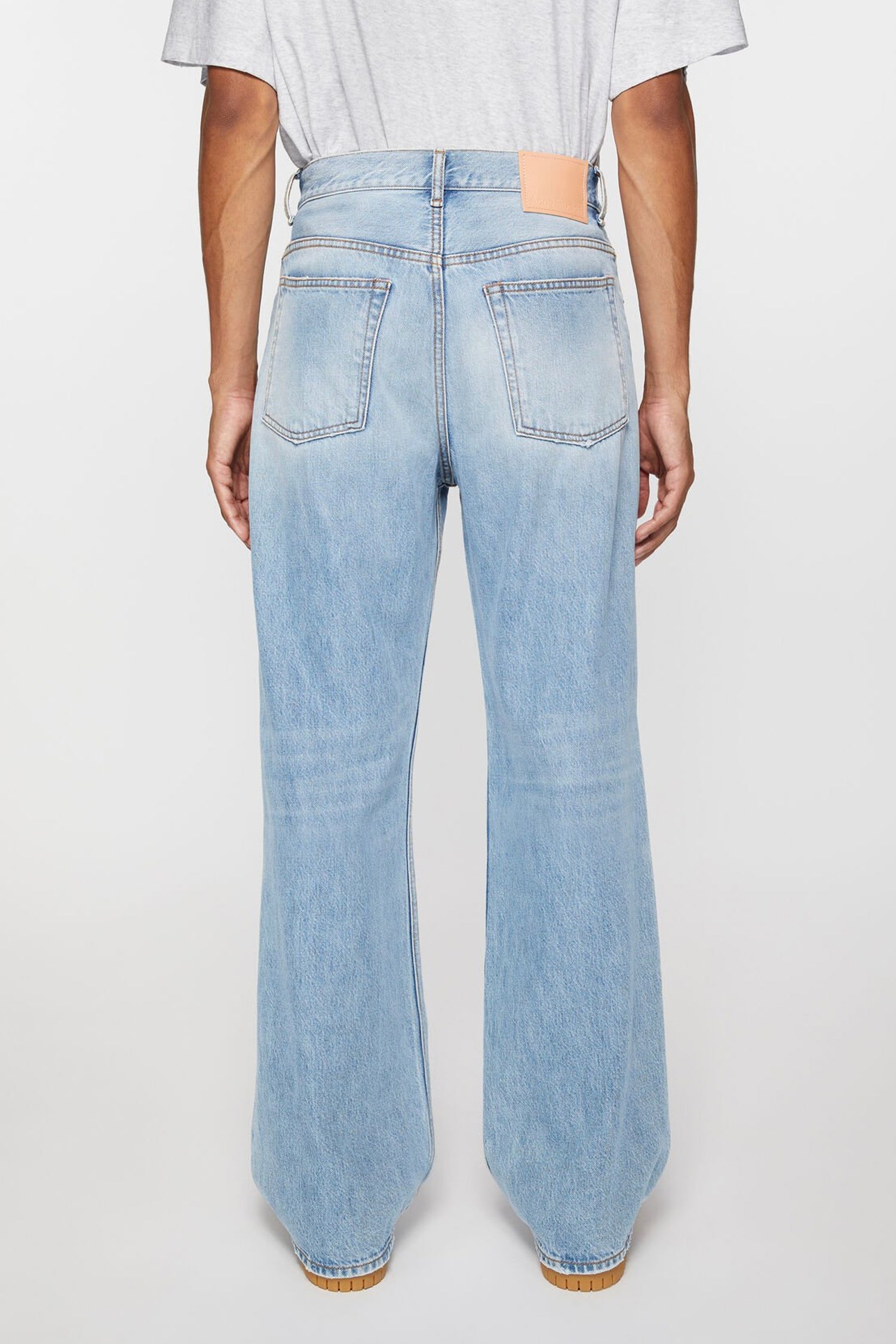 ACNE STUDIOS 2021M JEANS IN LIGHT BLUE VINTAGE, FW26