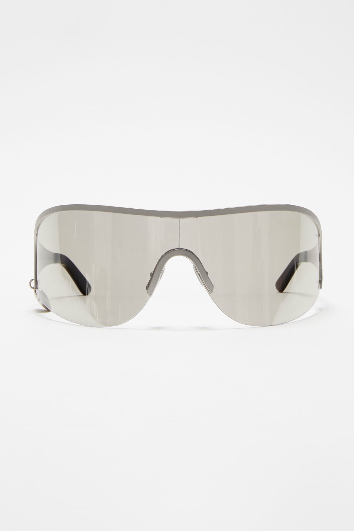 METAL FRAME SUNGLASSES IN SILVER/TRANSPARENT