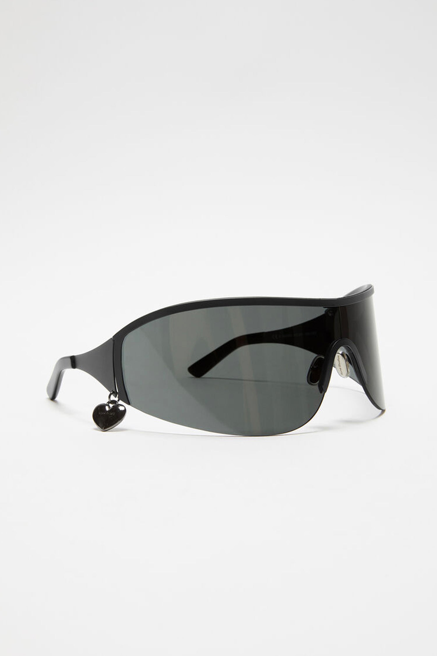 METAL FRAME SUNGLASSES IN BLACK/BLACK