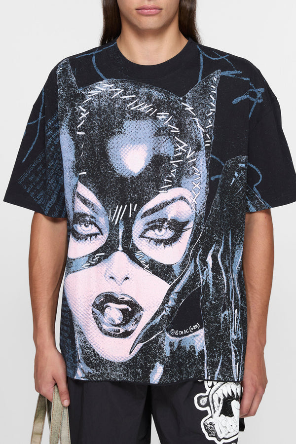 AS_S25_CatwomanTShirt_02_600x.