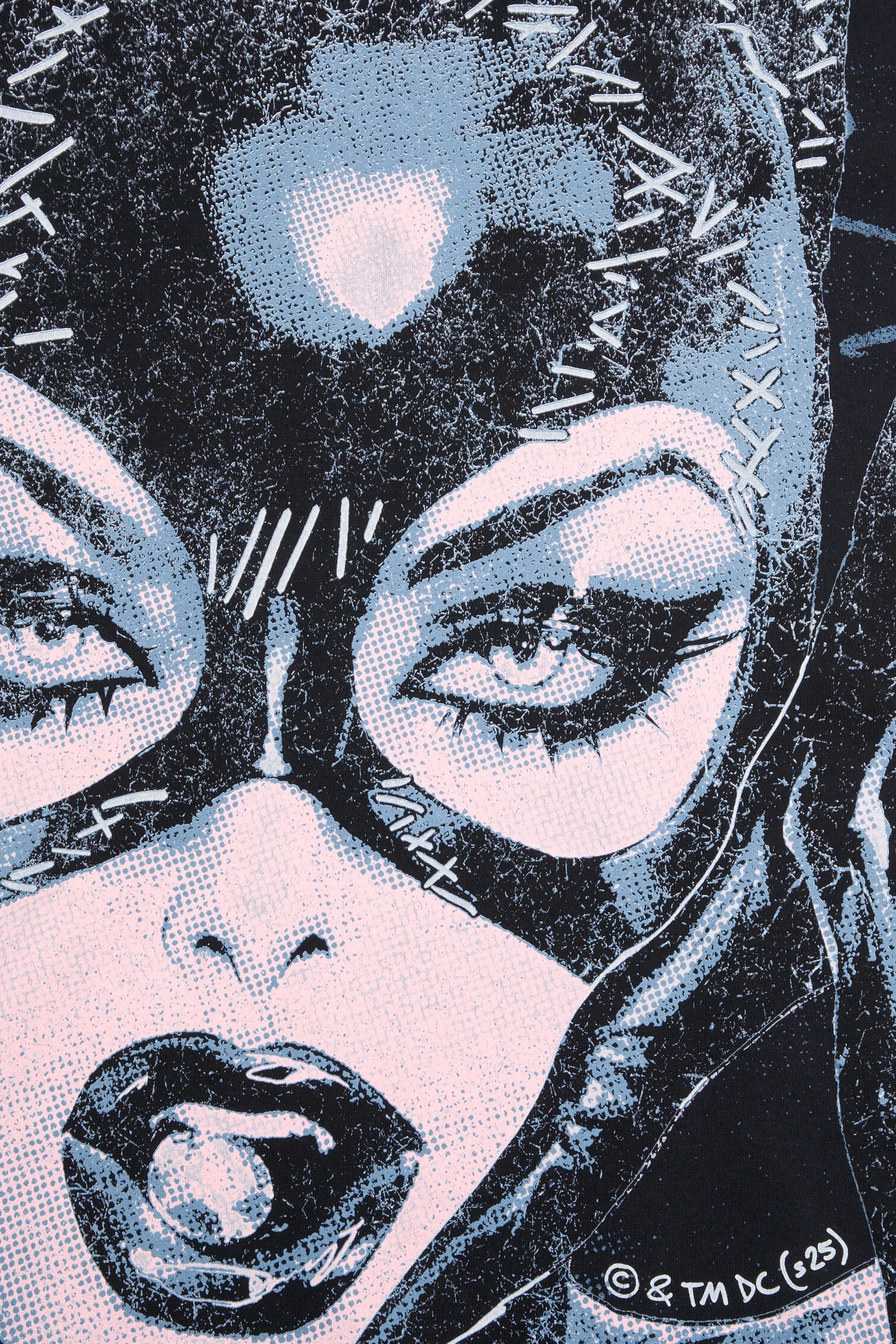 CATWOMAN PRINTED T-SHIRT IN BLACK,SS25