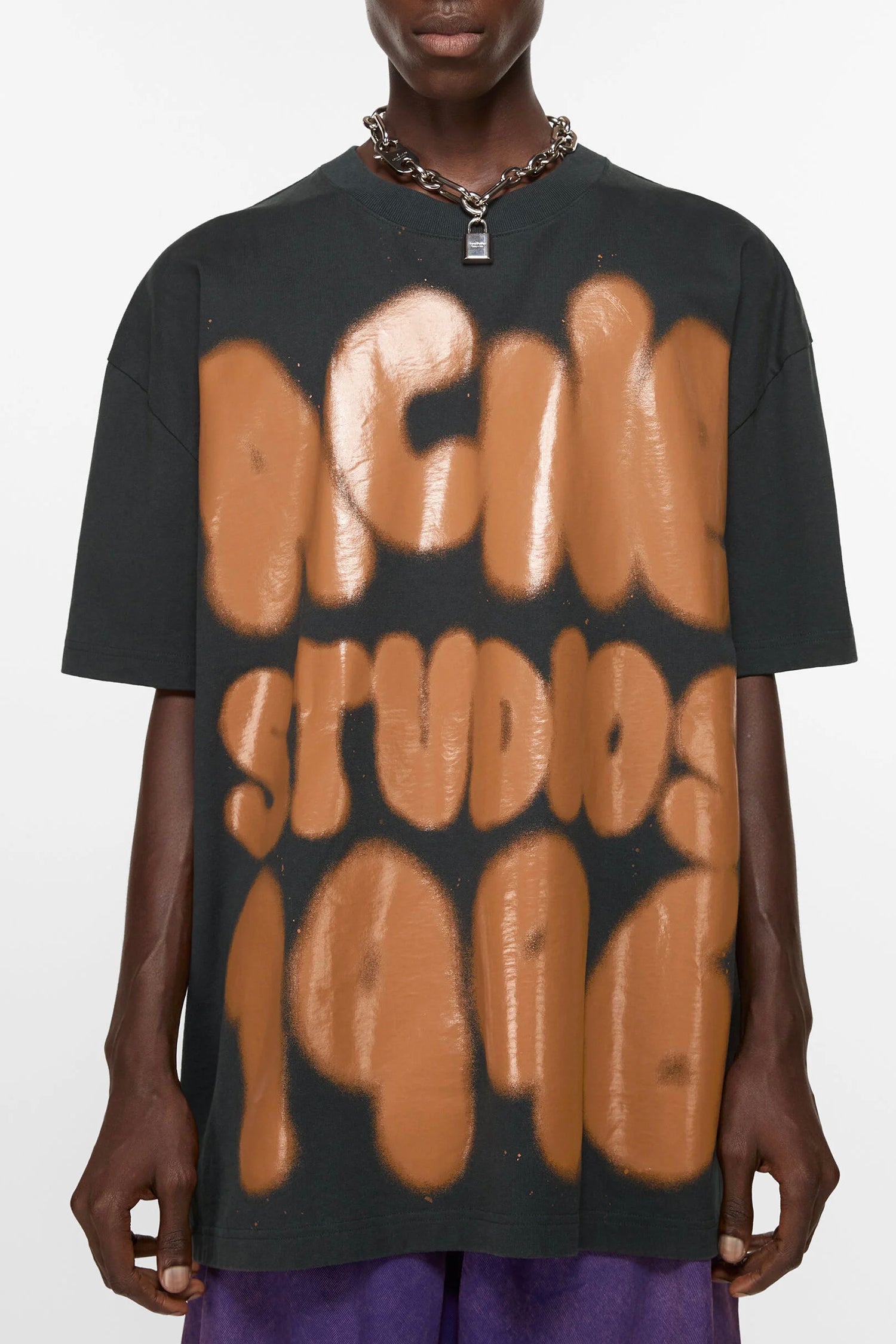 RELAXED UNISEX FIT T-SHIRT LOGO IN BLACK, SS25