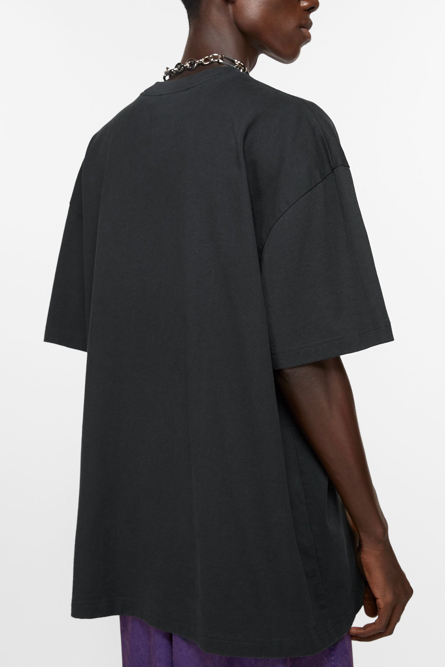 RELAXED UNISEX FIT T-SHIRT LOGO IN BLACK, SS25