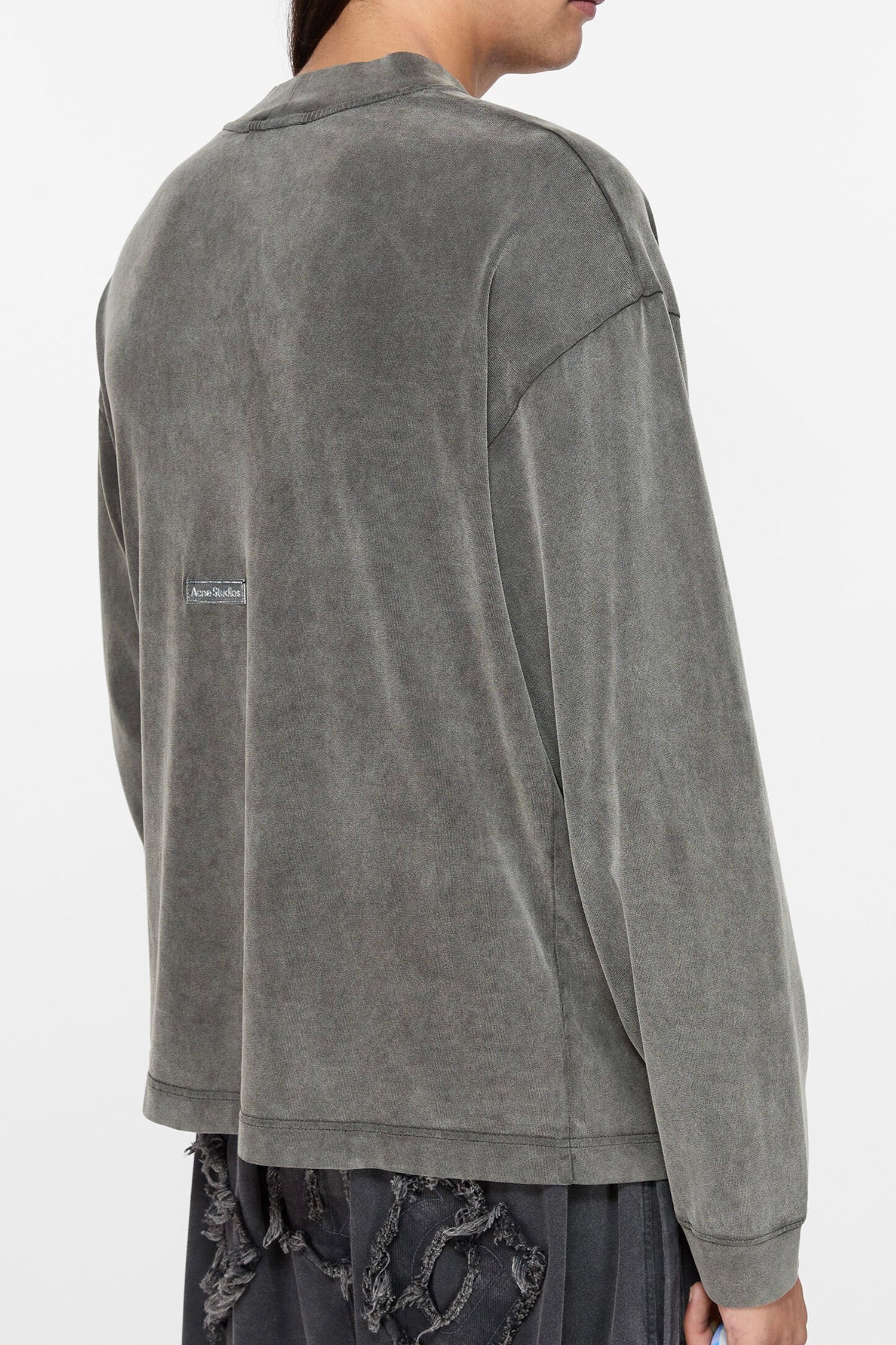 RELAXED UNISEX CREWNECK SWEATER IN FADED BLACK, SS25