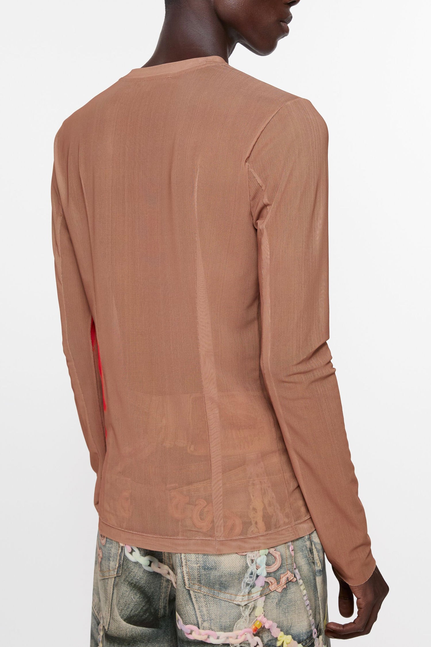 LONG SLEEVE T-SHIRT SPRAYED LOGO IN TAUPE BEIGE, SS25