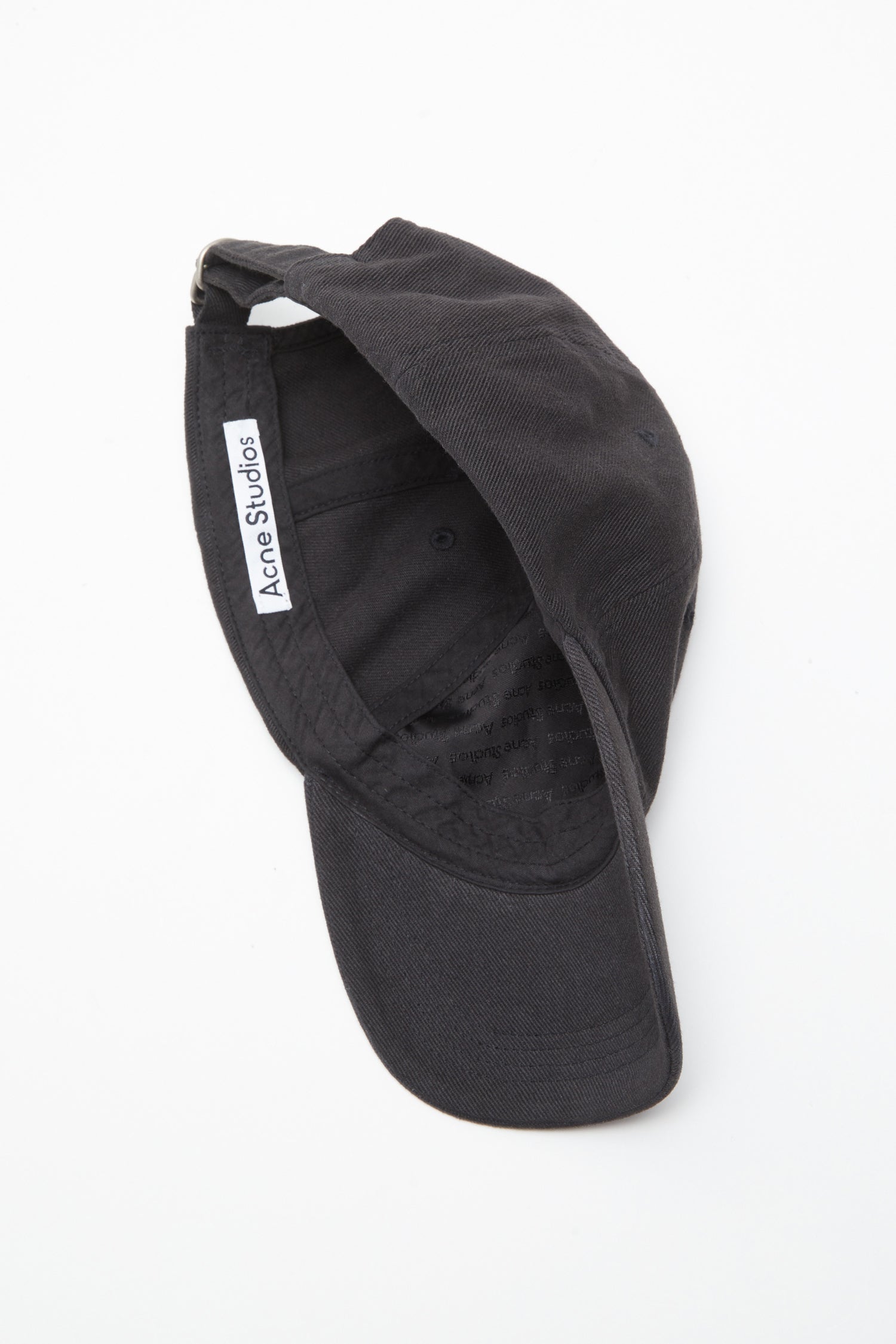 TWILL LOGO CAP IN BLACK, SS25