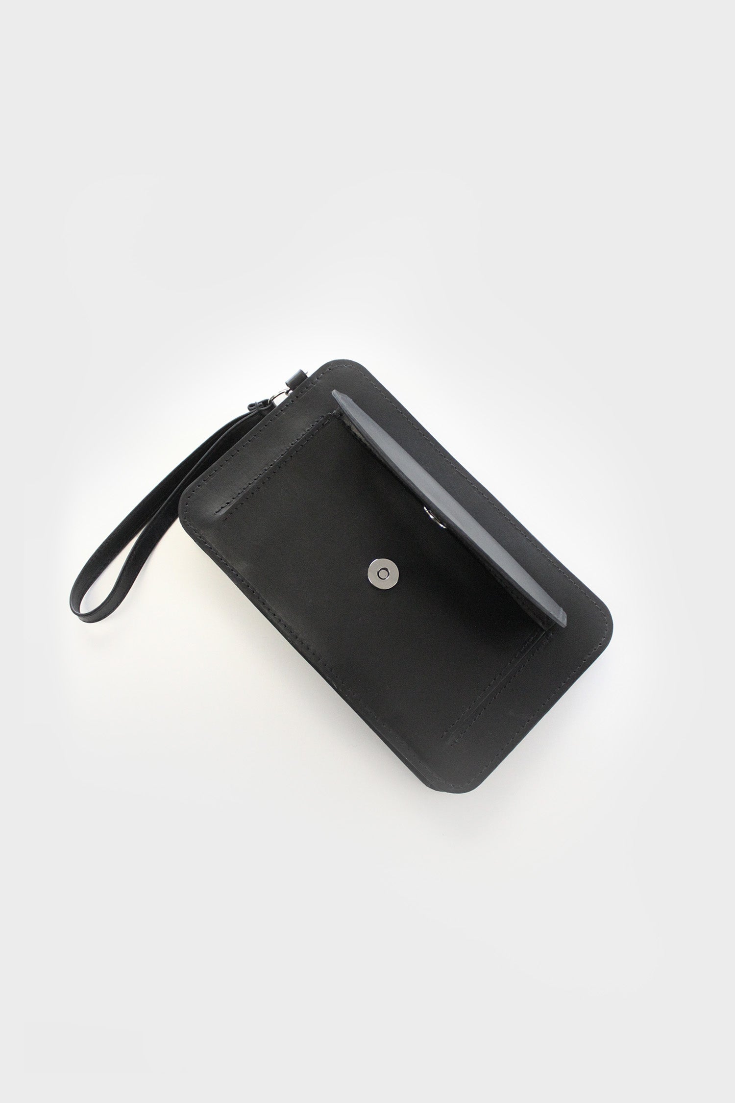 NOTEWORTHY IN BLACK, S24