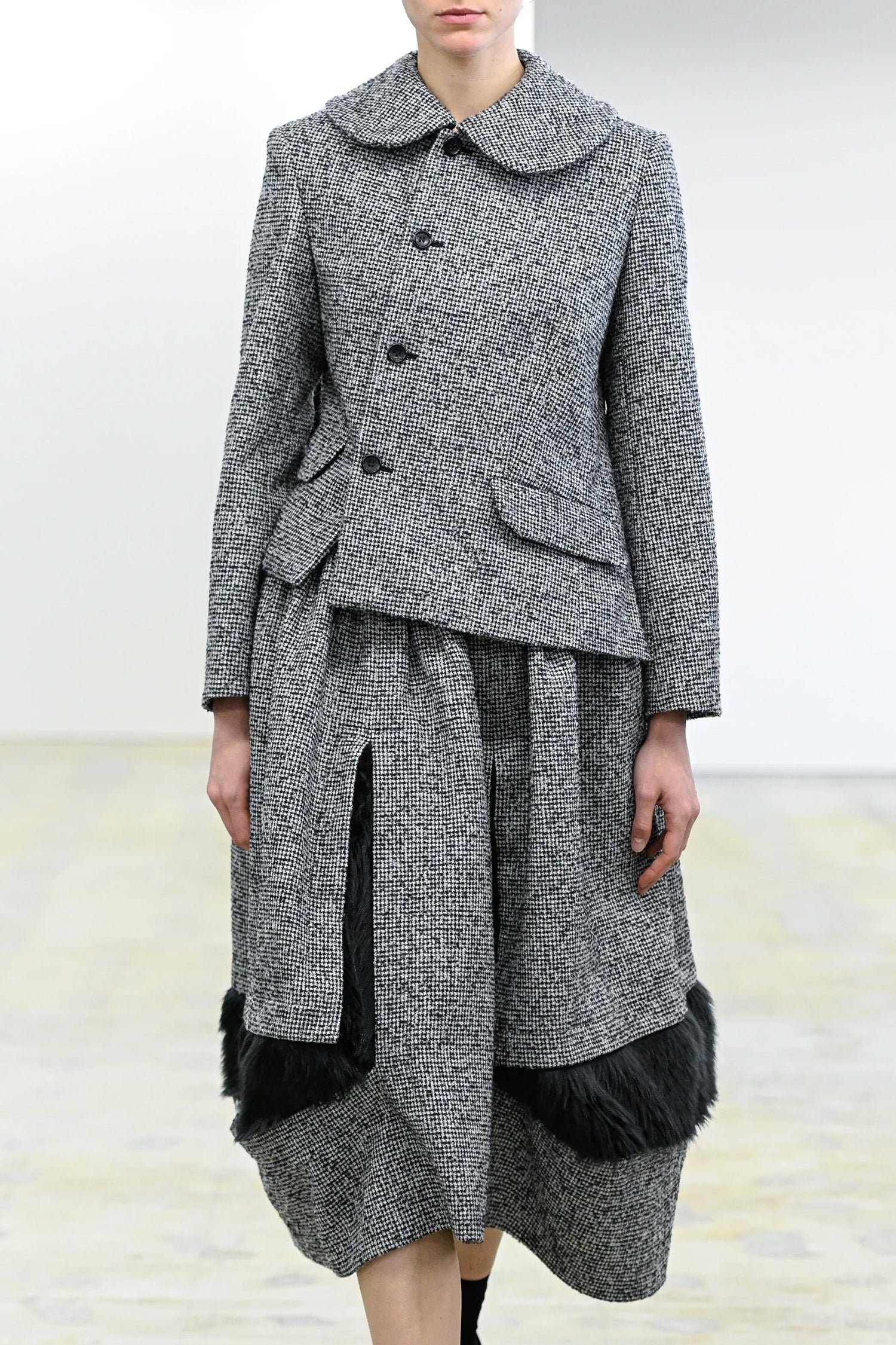 ASYMMETRIC HOUNDSTOOTH JACKET, FW25