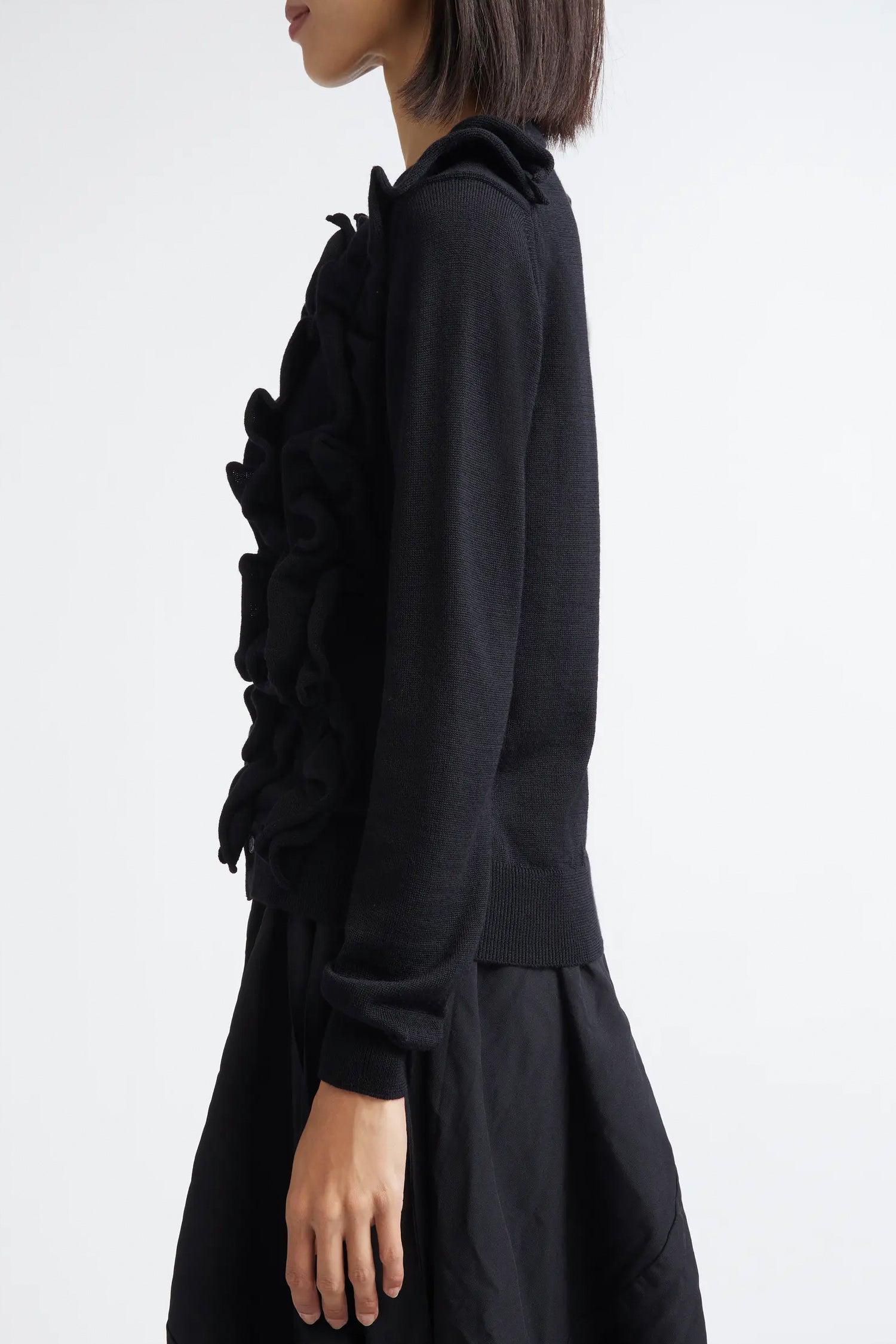 RUFFLE BUTTON-UP CARDIGAN IN BLACK , FW25