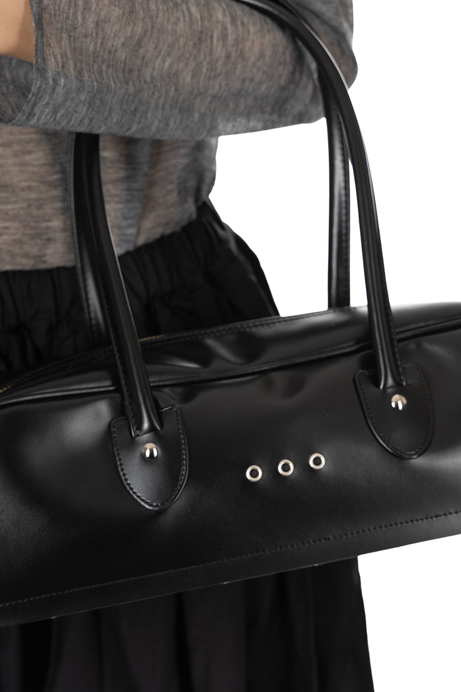 FAUX LEATHER SHOULDER BAG IN BLACK, SS26